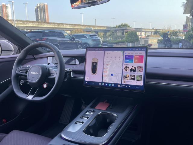 MI 2025 car image #12