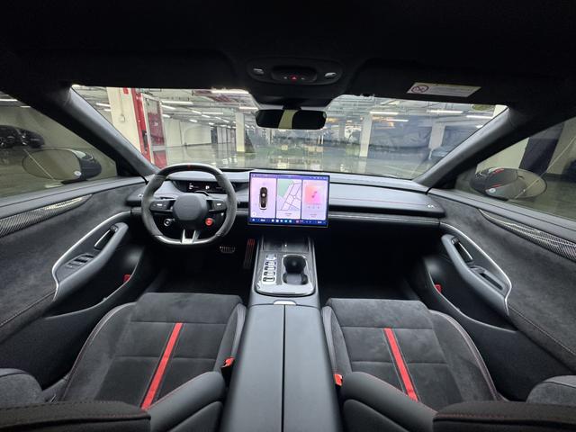 小米汽车 2025 汽车图片 #12