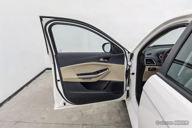 Ford Escort 2018 imagem de carro #12