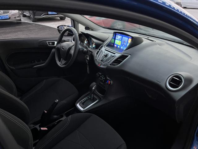 Ford Fiesta 2014 car image #12