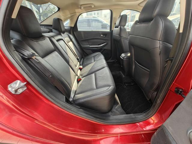 Ford Escort 2016 car image #12