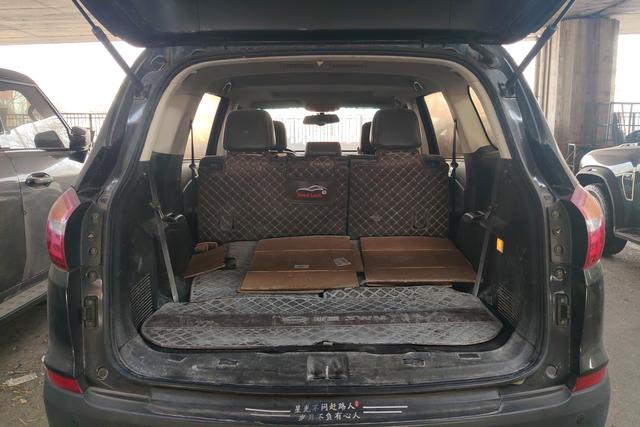 SWM斯威汽车 SWM斯威X7 2017 #12 SWM斯威汽车 SWM斯威X7 2017 汽车图片 #12