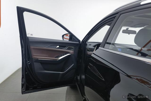 JAC X8 PLUS 2024 #12 JAC X8 PLUS 2024 immagine di auto #12