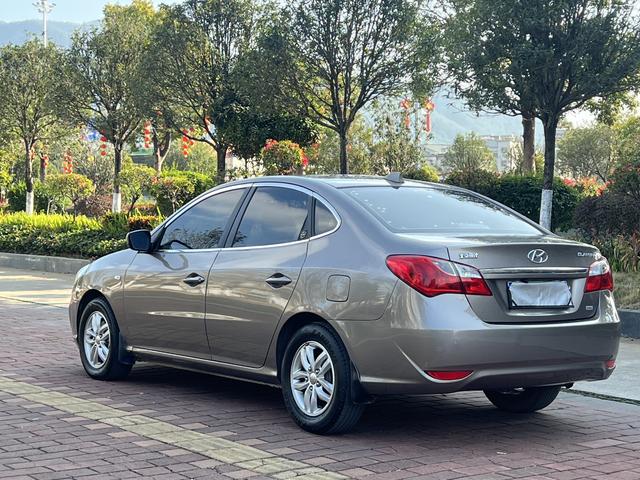 Hyundai Elantra HD 2014 car image #12