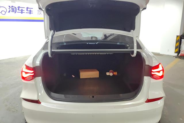 Chevrolet Monza 2023 car image #12