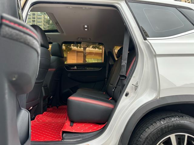 Forthing T5 2021 car image #12