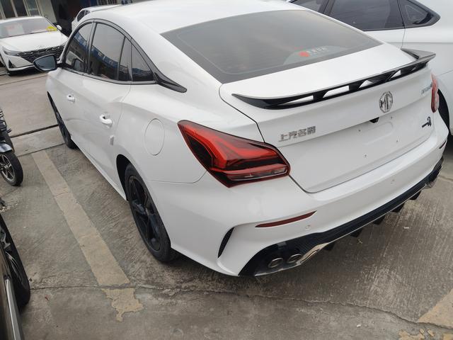 MG 5 Scorpio 2022 car image #12