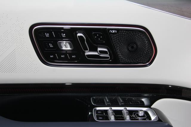 极氪 极氪9X 2026 汽车图片 #12