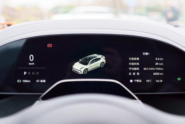 极氪 极氪001 2025 汽车图片 #12