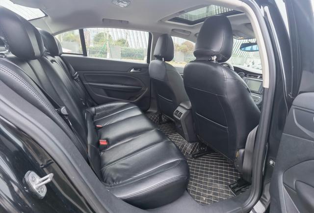 标致 标致408 2015 汽车图片 #12