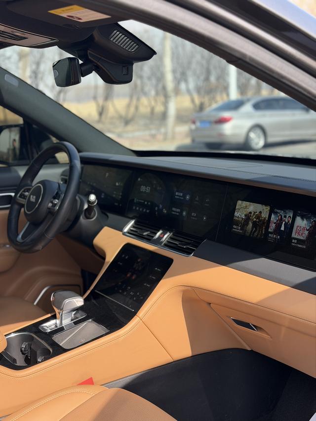 Li One 2022 изображение автомобиля #12