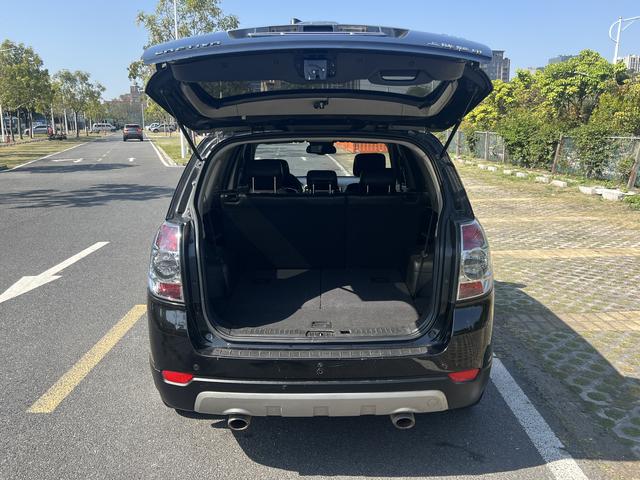 Chevrolet Captiva 2014 صورة سيارة #12