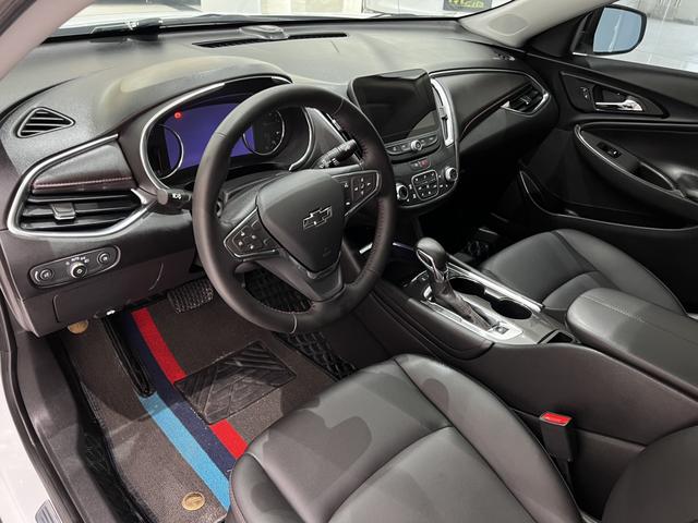 Chevrolet Malibu XL 2021 immagine di auto #12