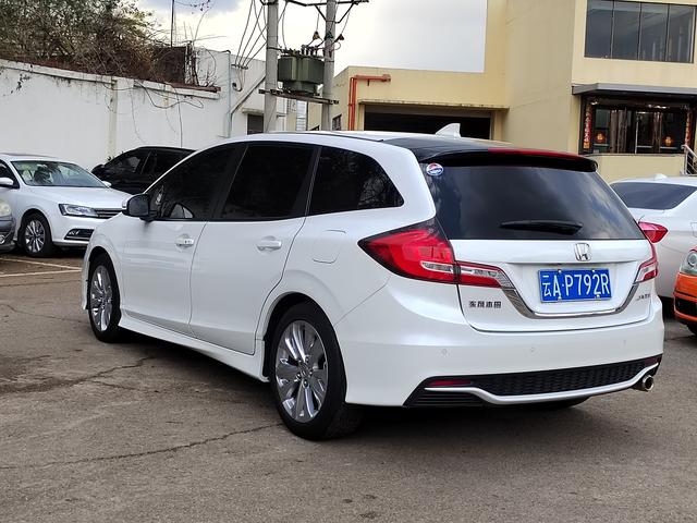 Honda Jade 2019 изображение автомобиля #12