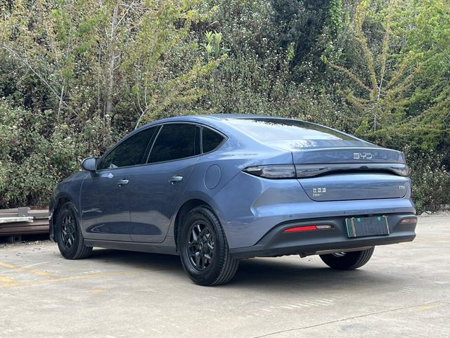 BYD Seal 05 DM-i 2025 car image #12