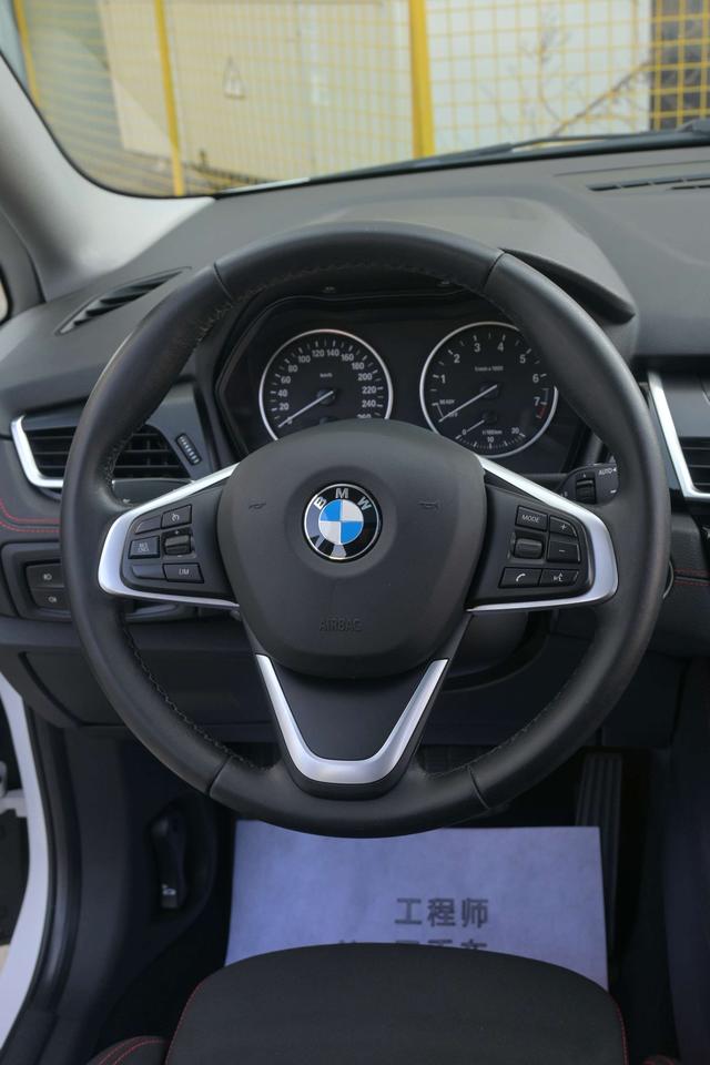 BMW 2 Series Gran Tourer 2016 car image #12