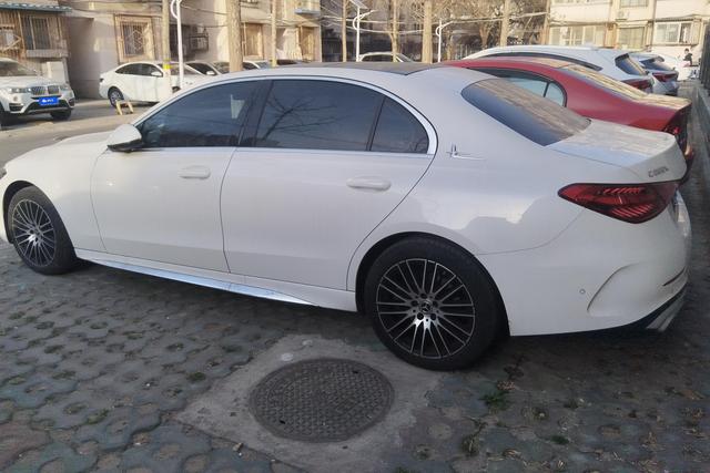 Mercedes-Benz C Class 2023 car image #12