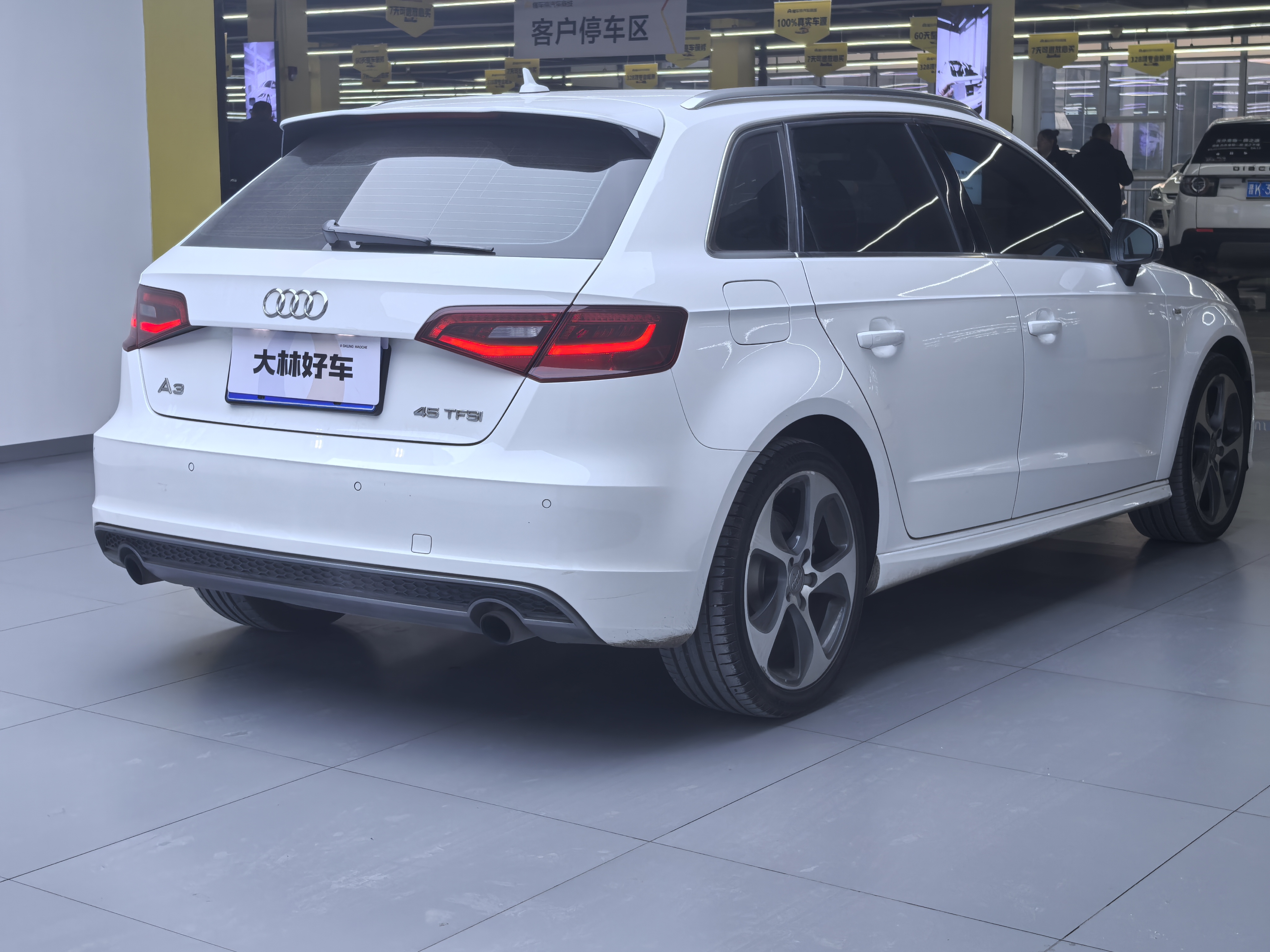 Audi A3 (Imported) 2016 #12 Audi A3 (Imported) 2016 car image #12