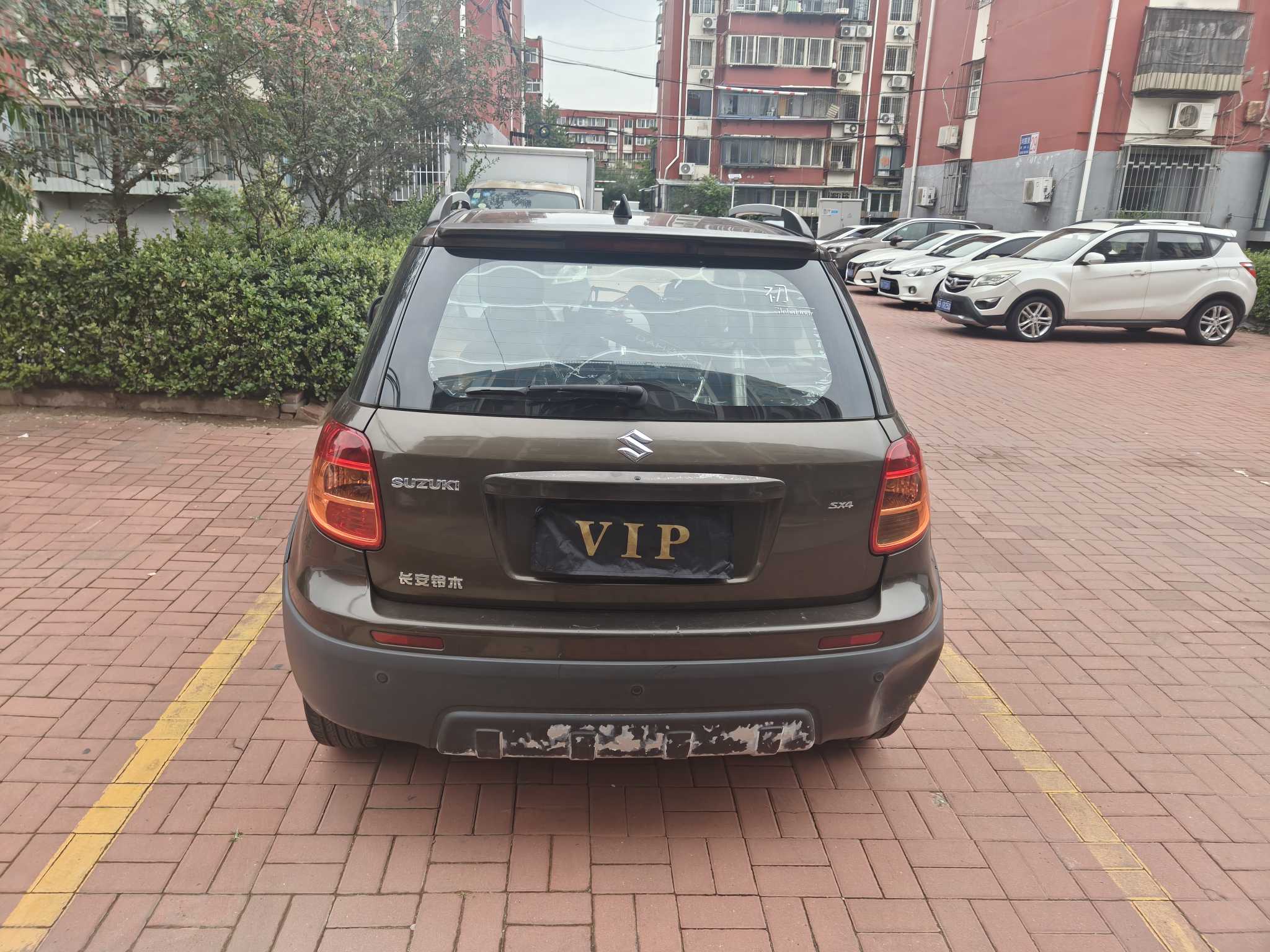 Suzuki SX4 Sedan 2013 imagem de carro #12