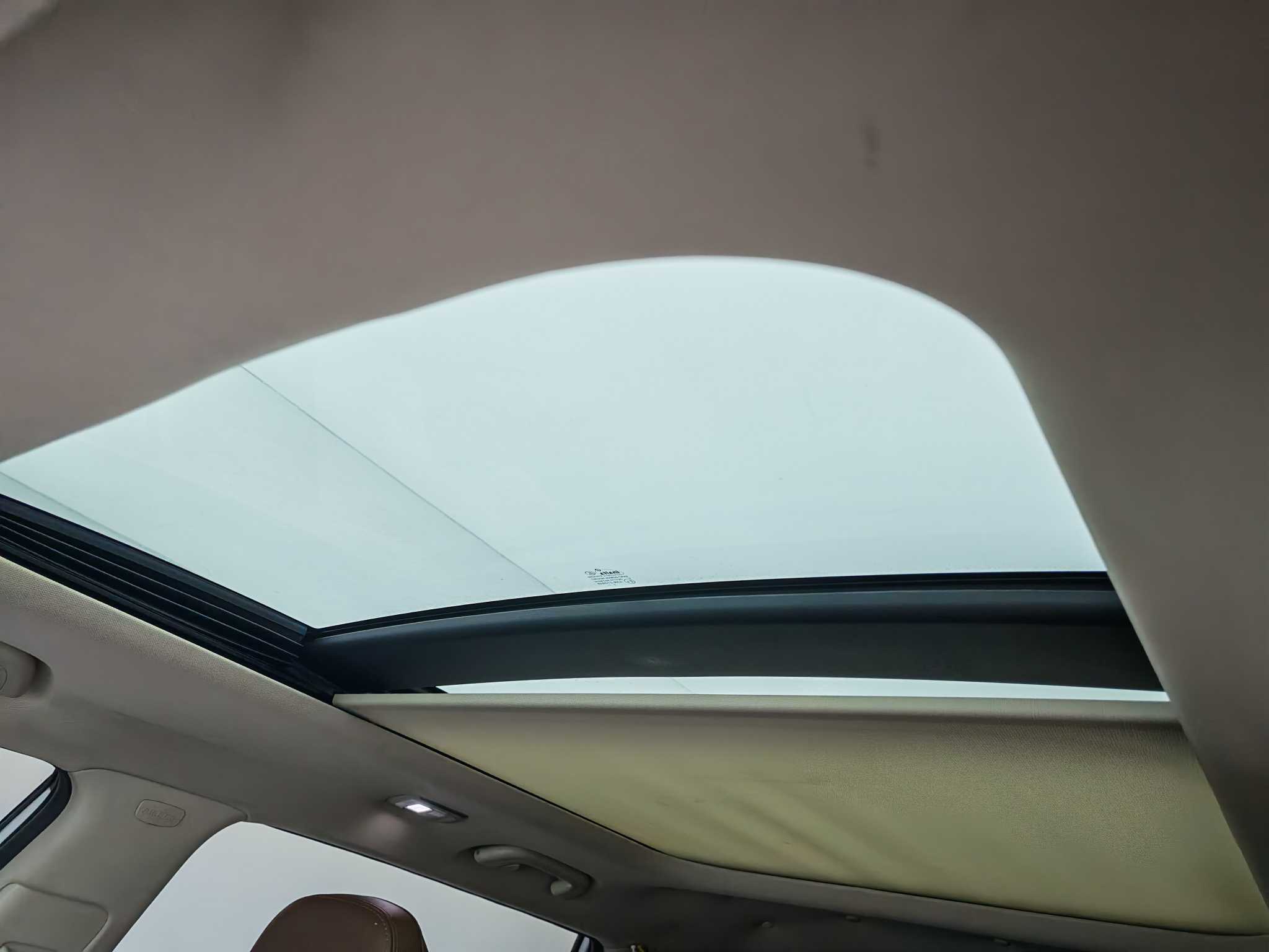 GEELY Boyue 2018 immagine di auto #12