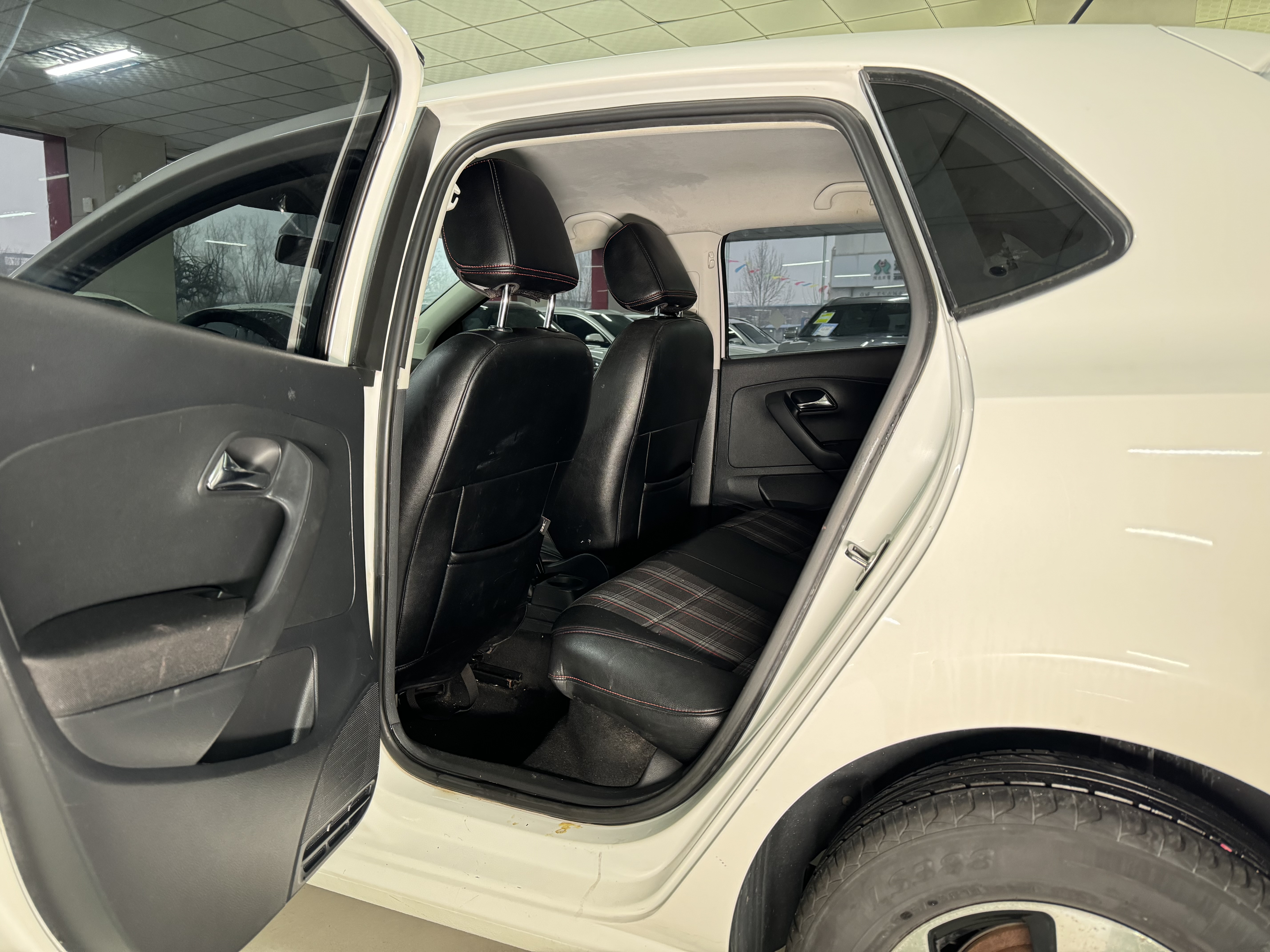 Polo 2017 #12 Polo 2017 car image #12