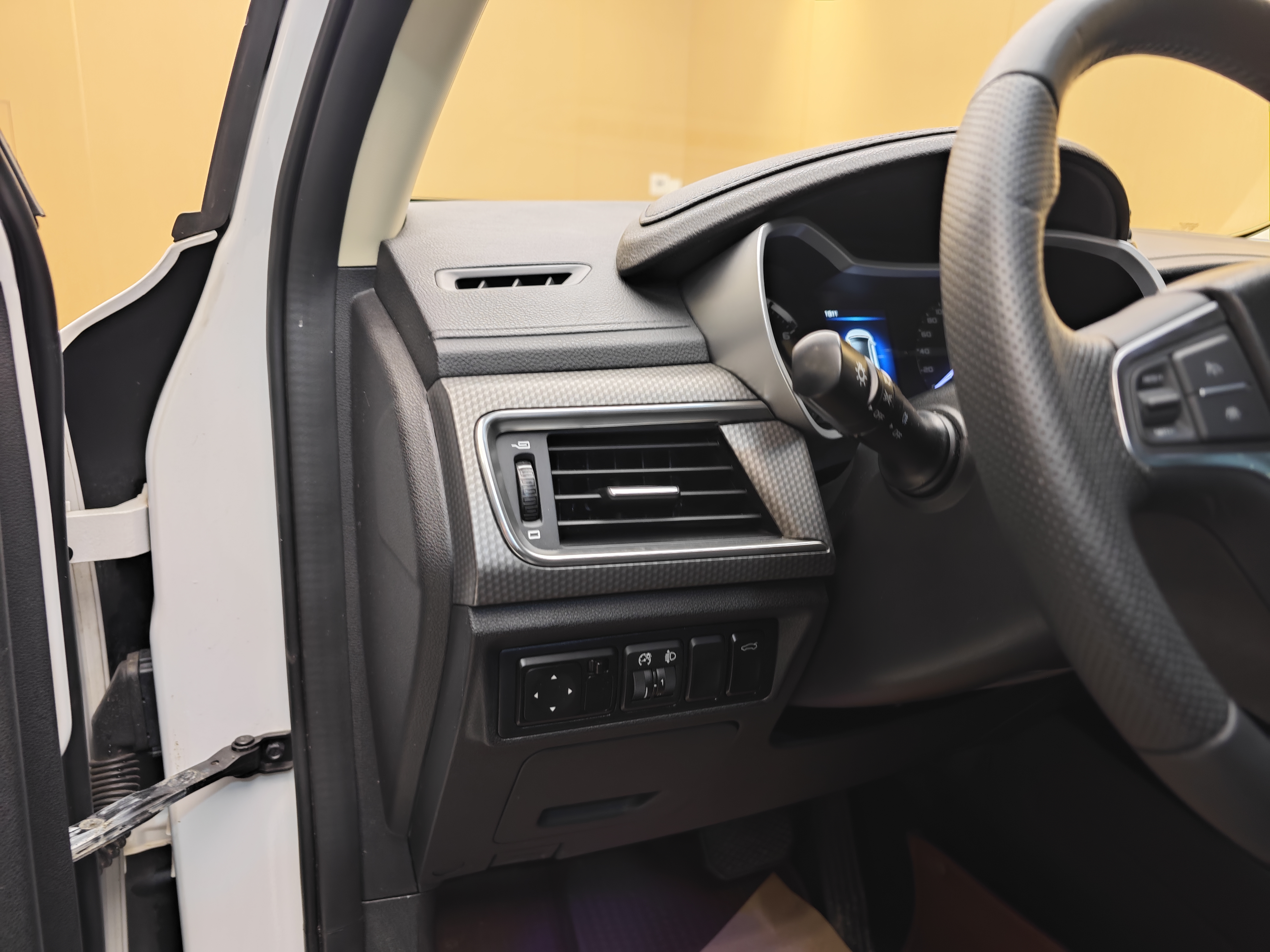 GEELY 2017 car image #12