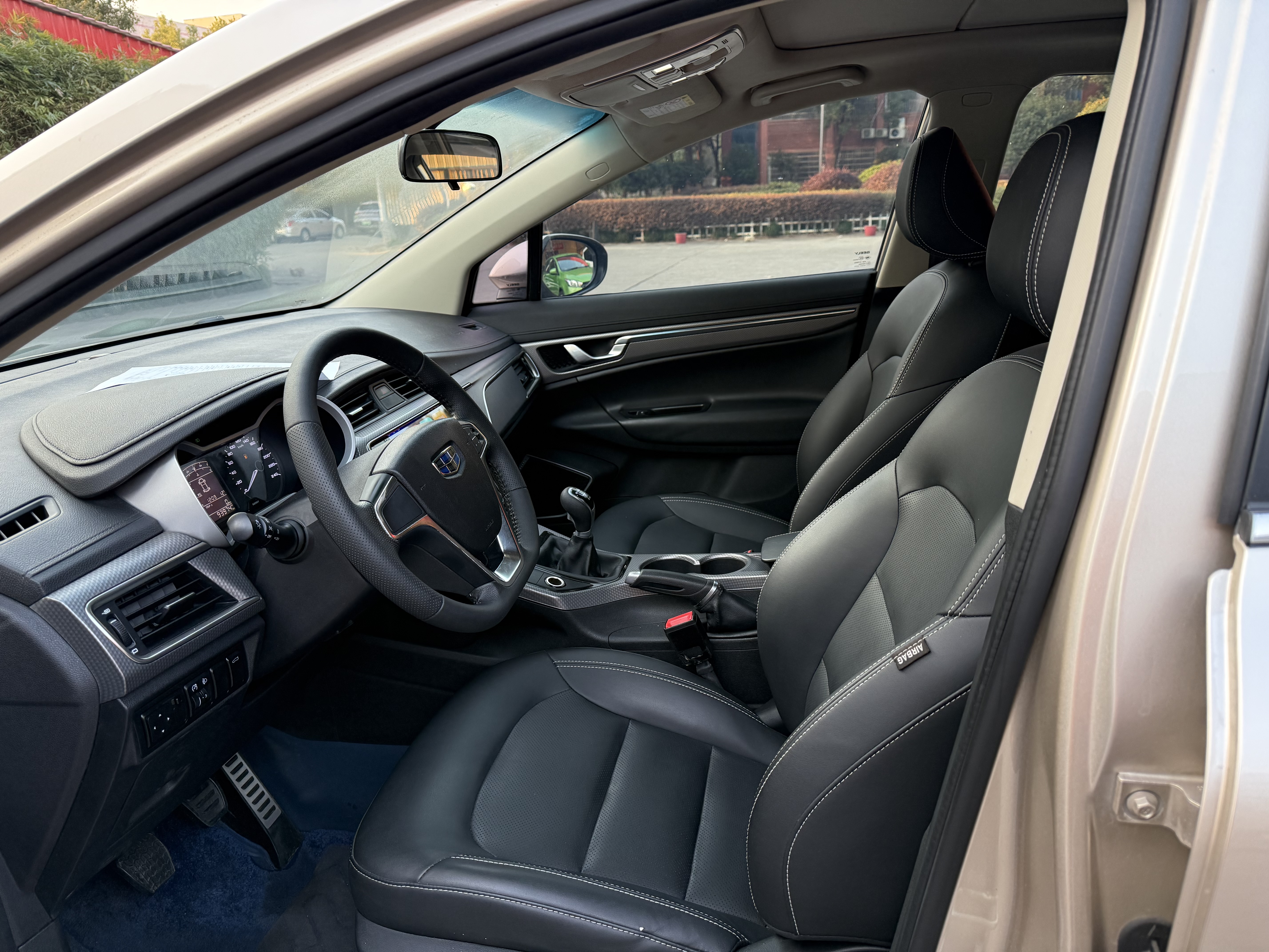 GEELY Emgrand GS 2017 #12 GEELY Emgrand GS 2017 car image #12