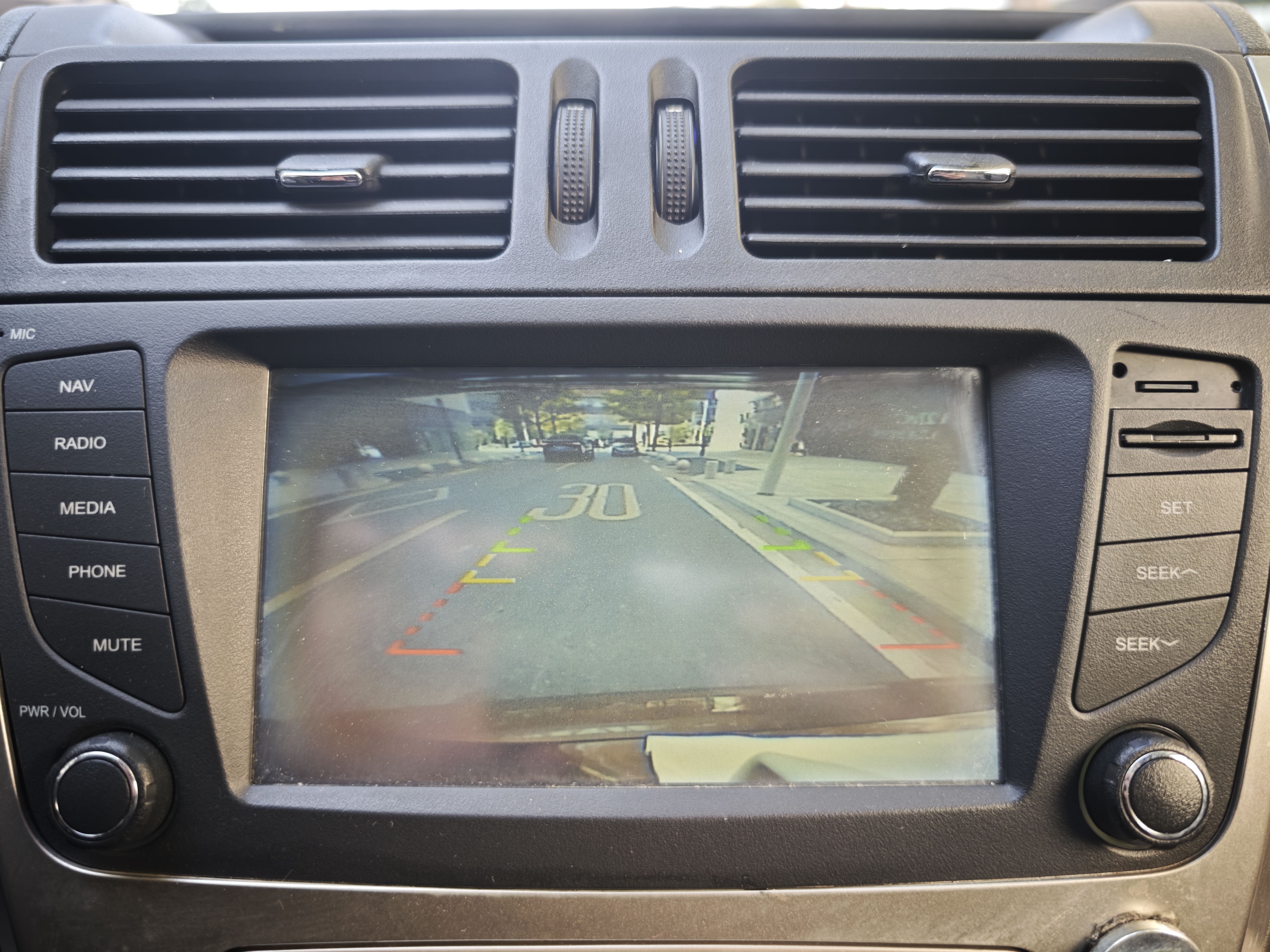 GEELY GX7 2012 car image #12