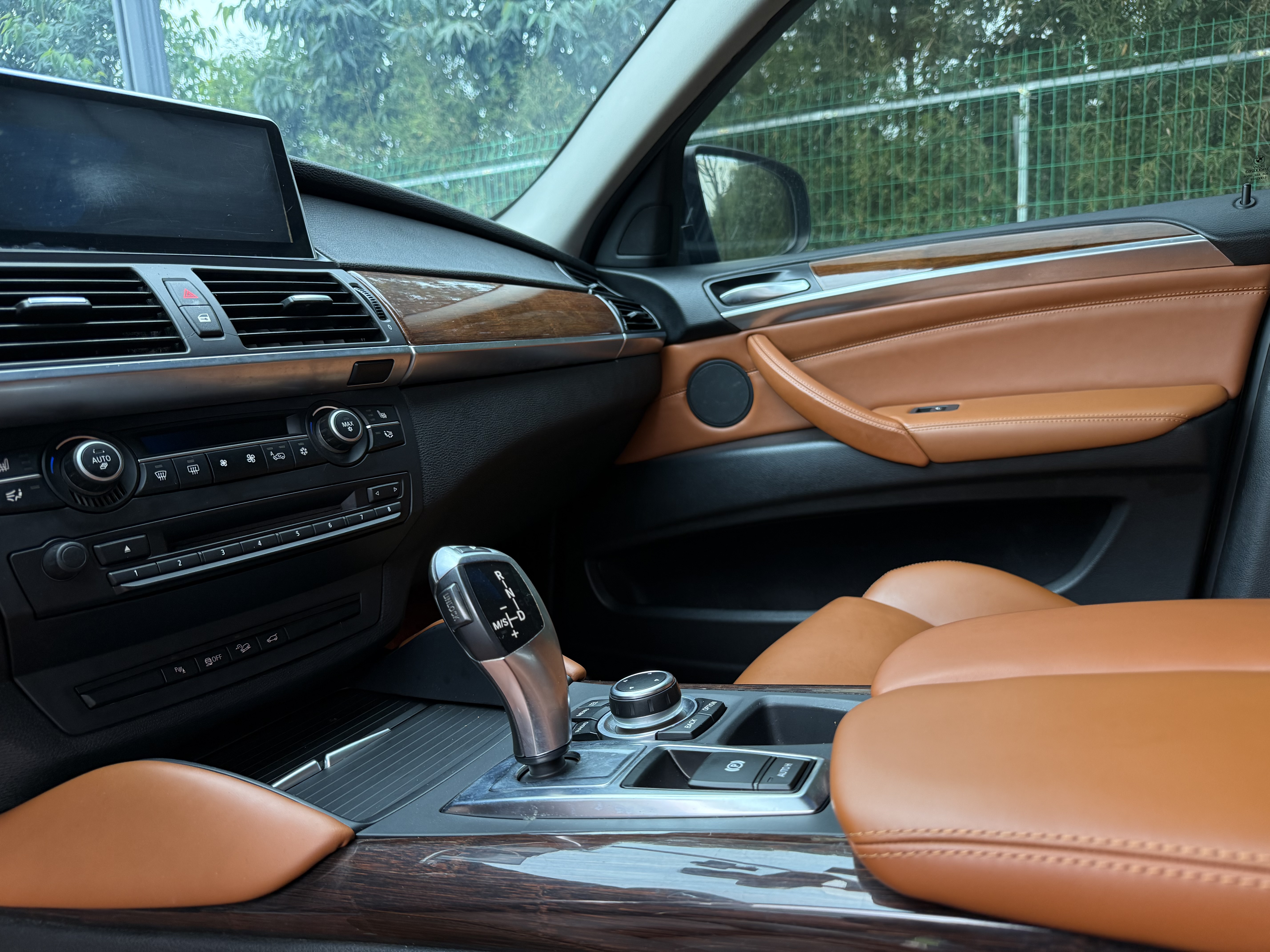 宝马 宝马X6 2011 汽车图片 #12