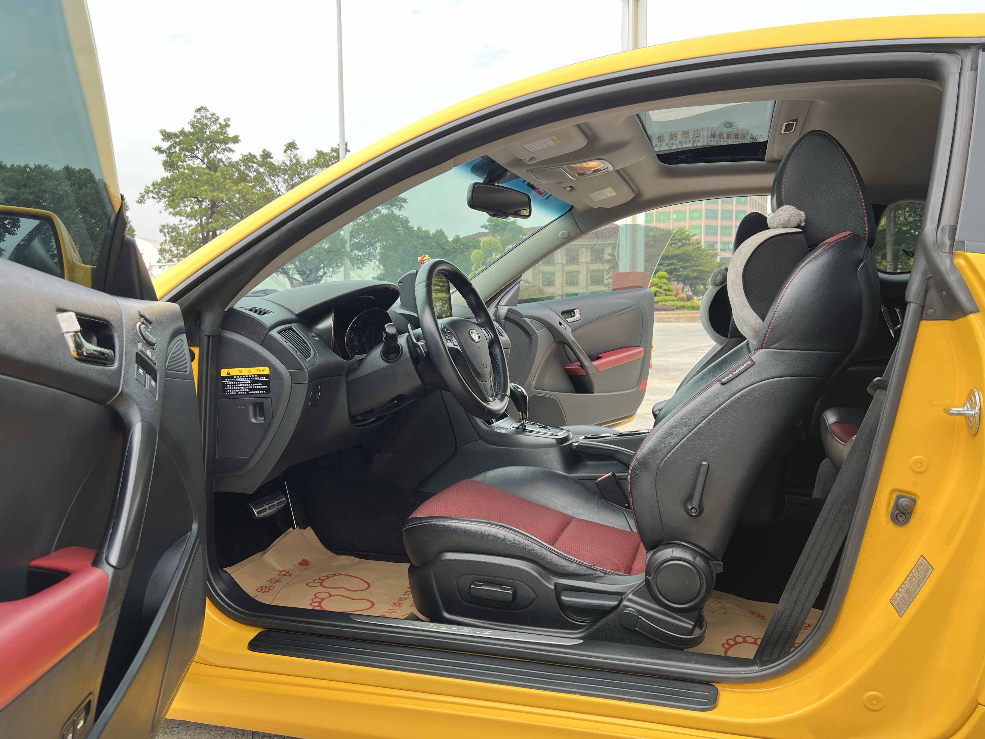 Hyundai Rohens-Coupe 2012 #12 Hyundai Rohens-Coupe 2012 car image #12