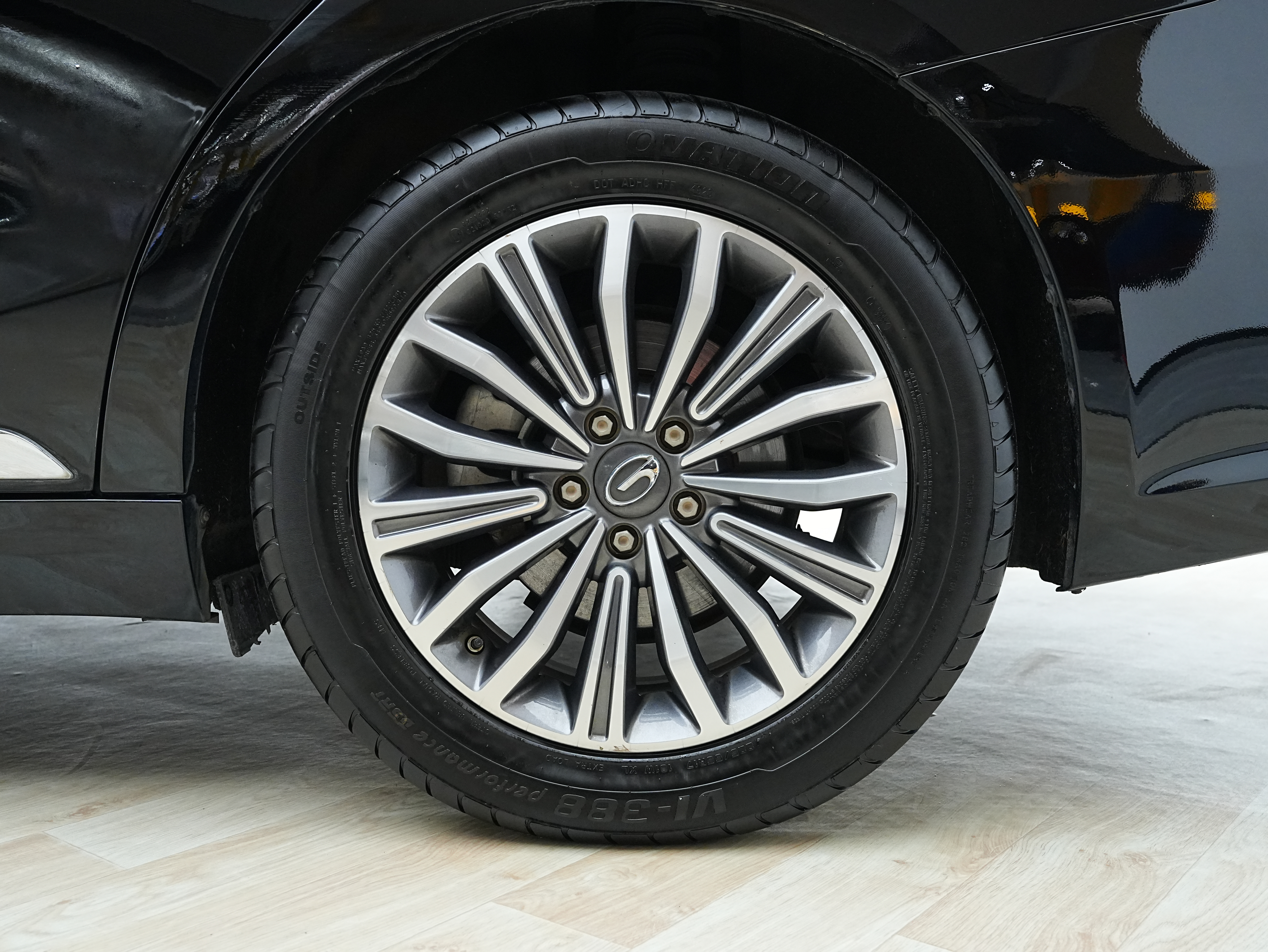 GAC Trumpchi GA8 2017 car image #12