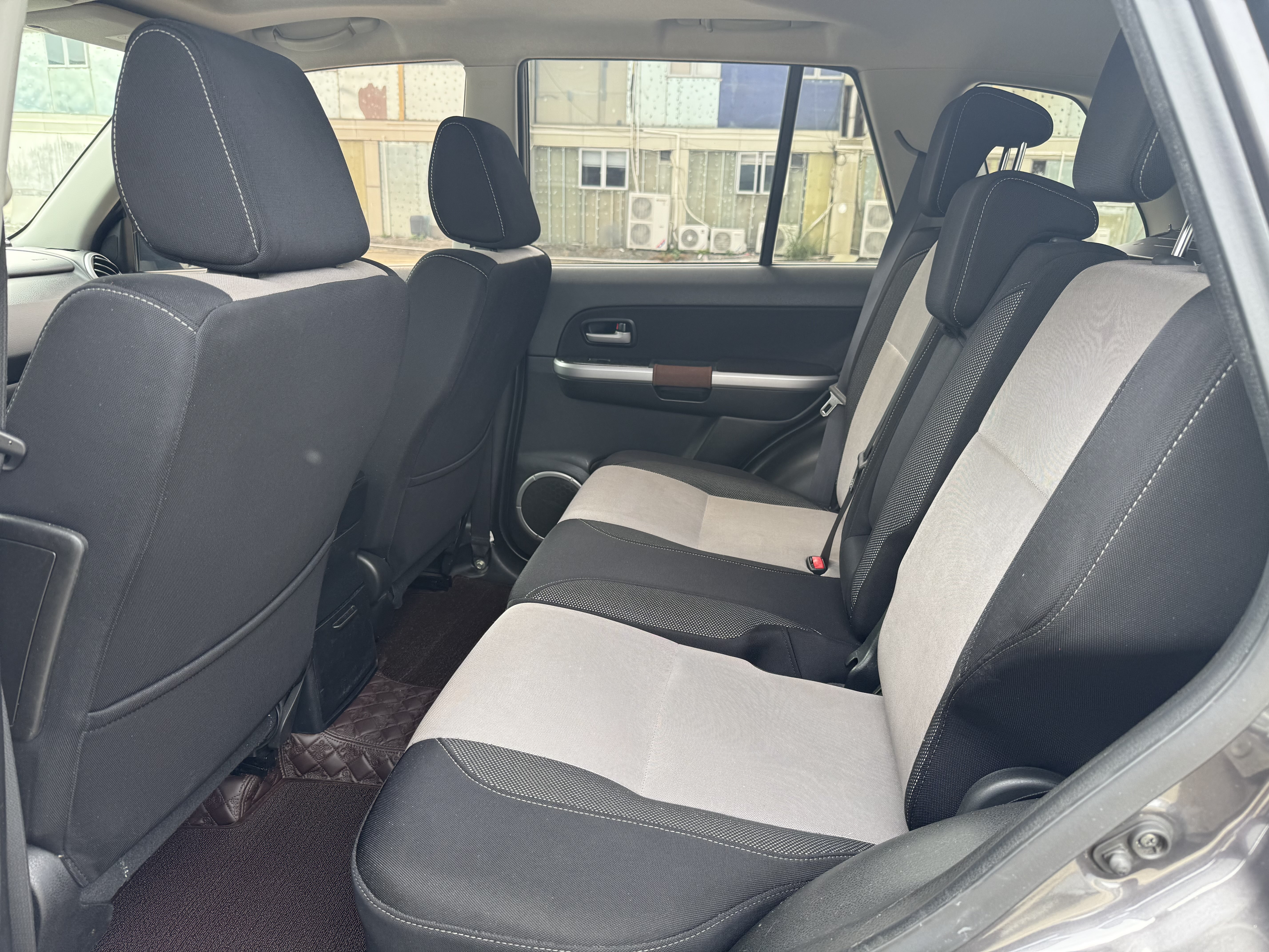 铃木 超级维特拉 2012 汽车图片 #12