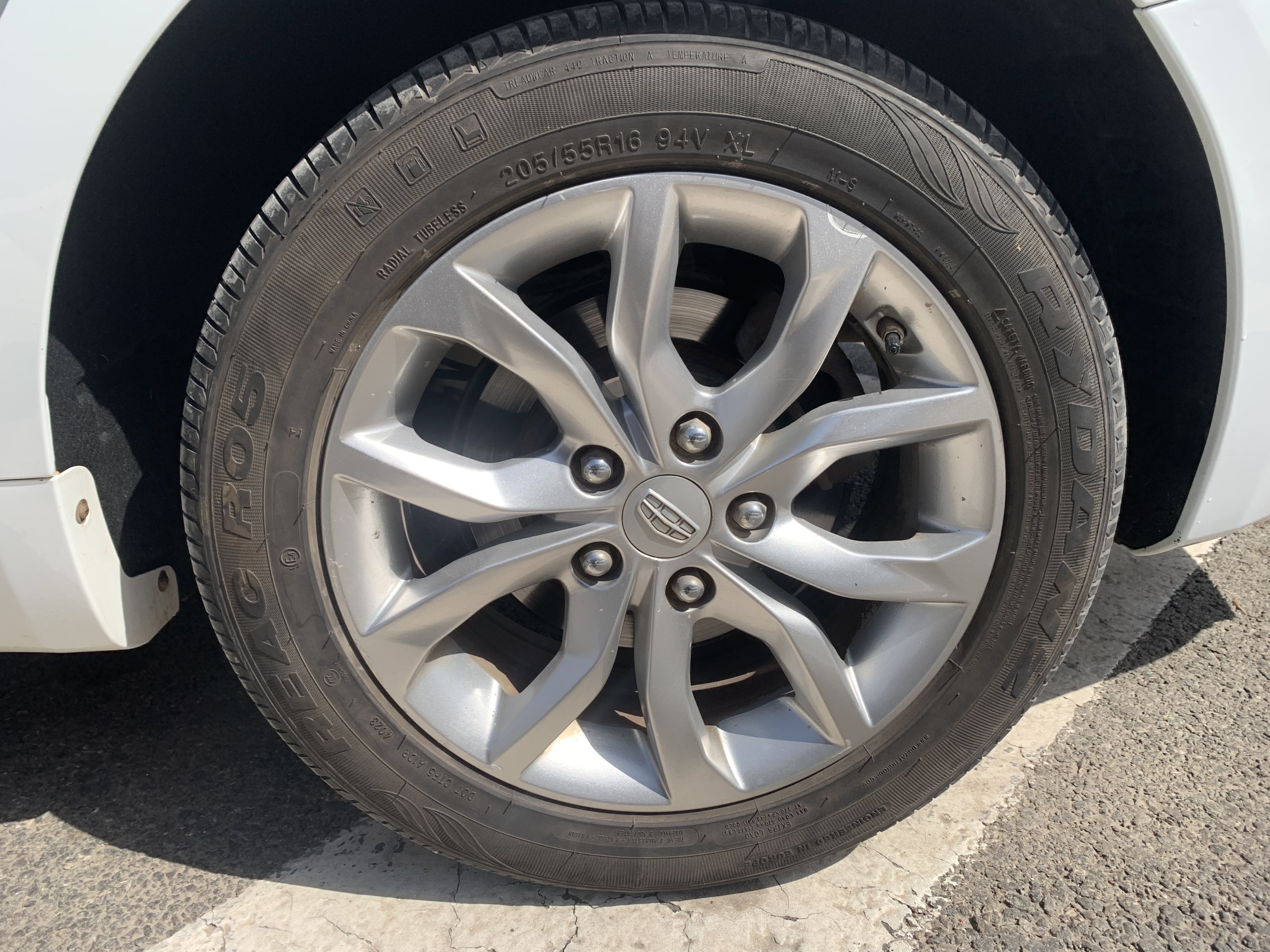 GEELY Emgrand GL 2017 imagen de coche #12