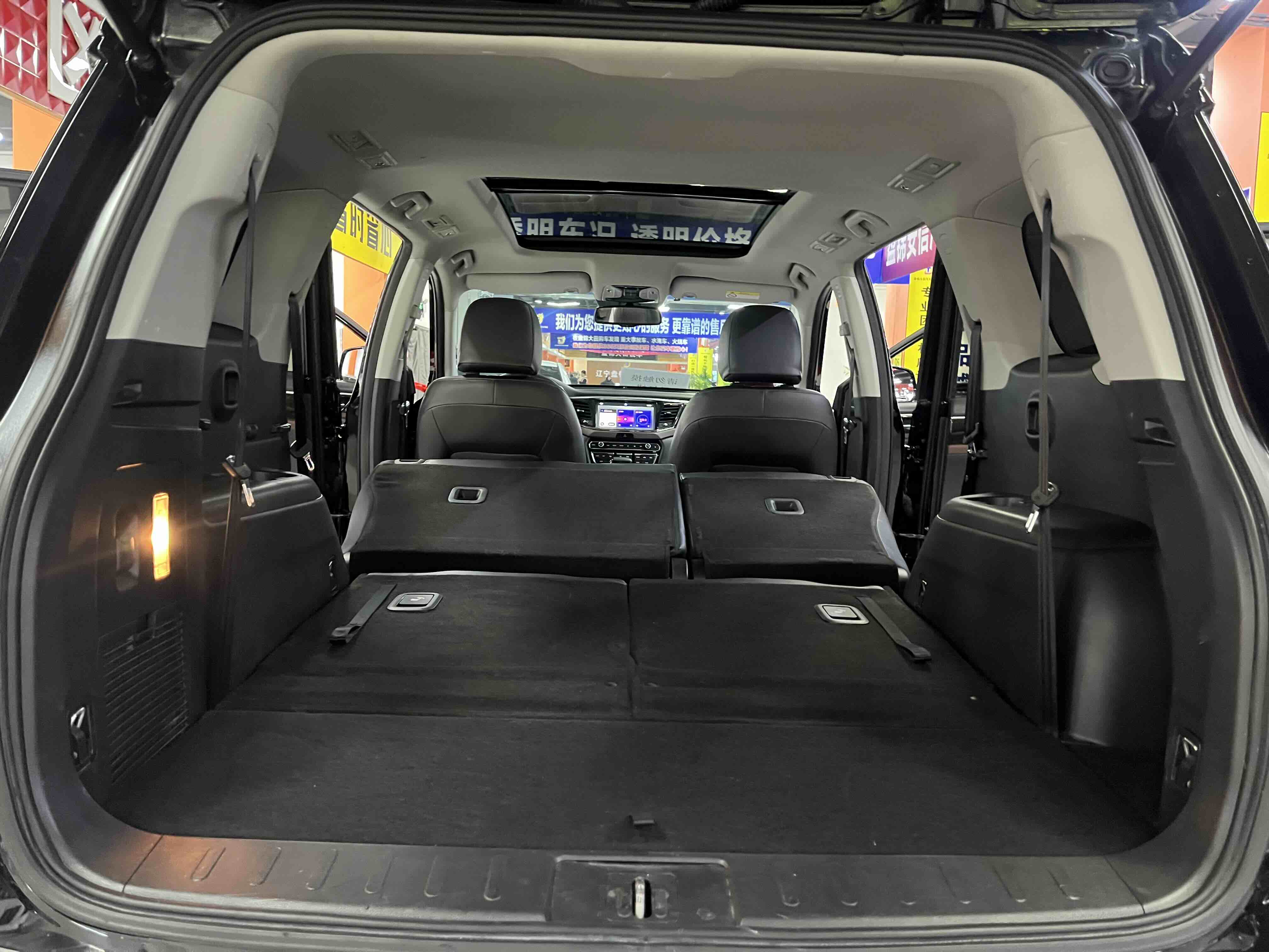 GAC Trumpchi GS8 2018 car image #12