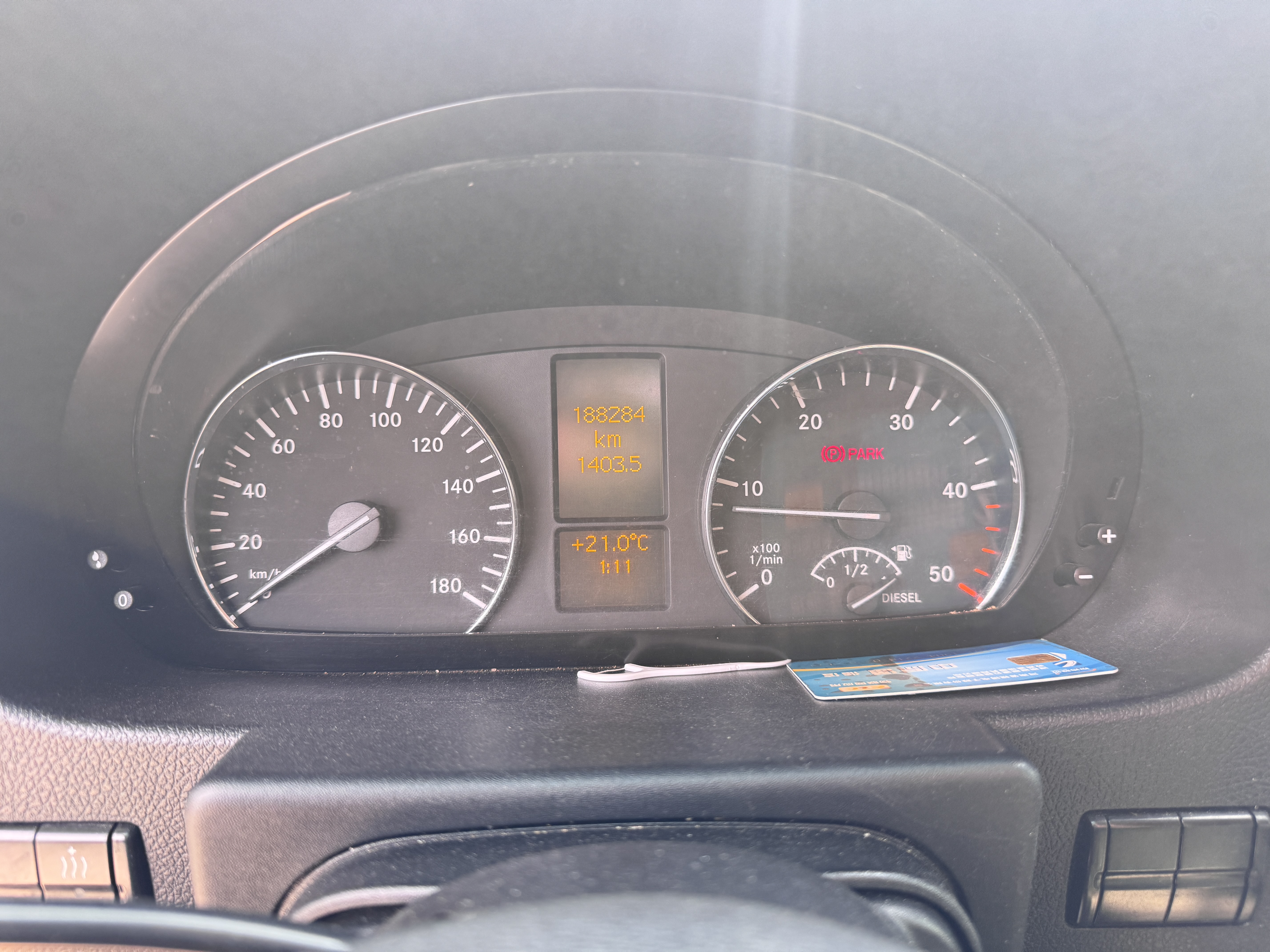 Mercedes-Benz Sprinter 2013 car image #12