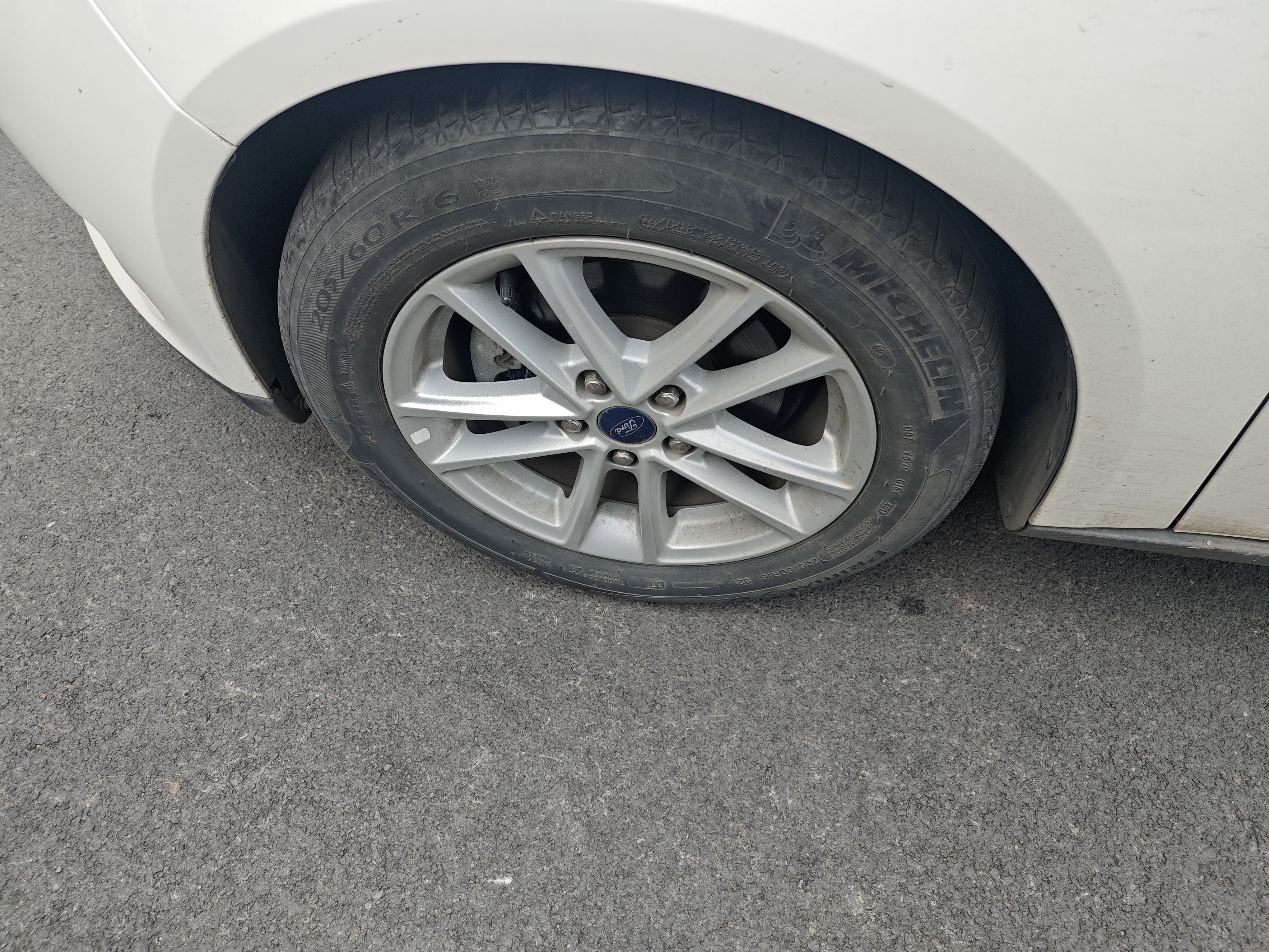 Ford Focus 2018 #12 Ford Focus 2018 car image #12