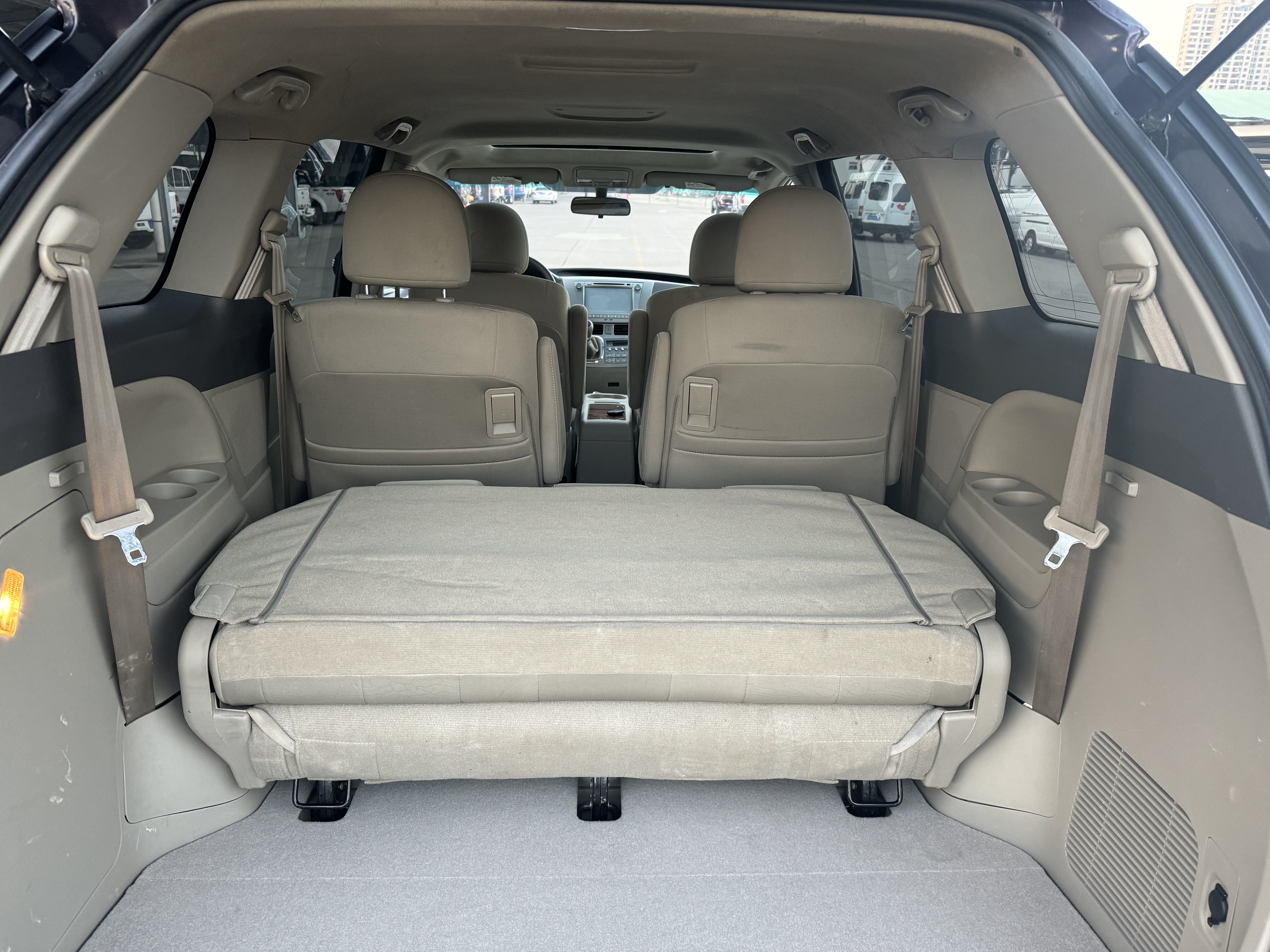 BYD M6 2015 #12 BYD M6 2015 car image #12