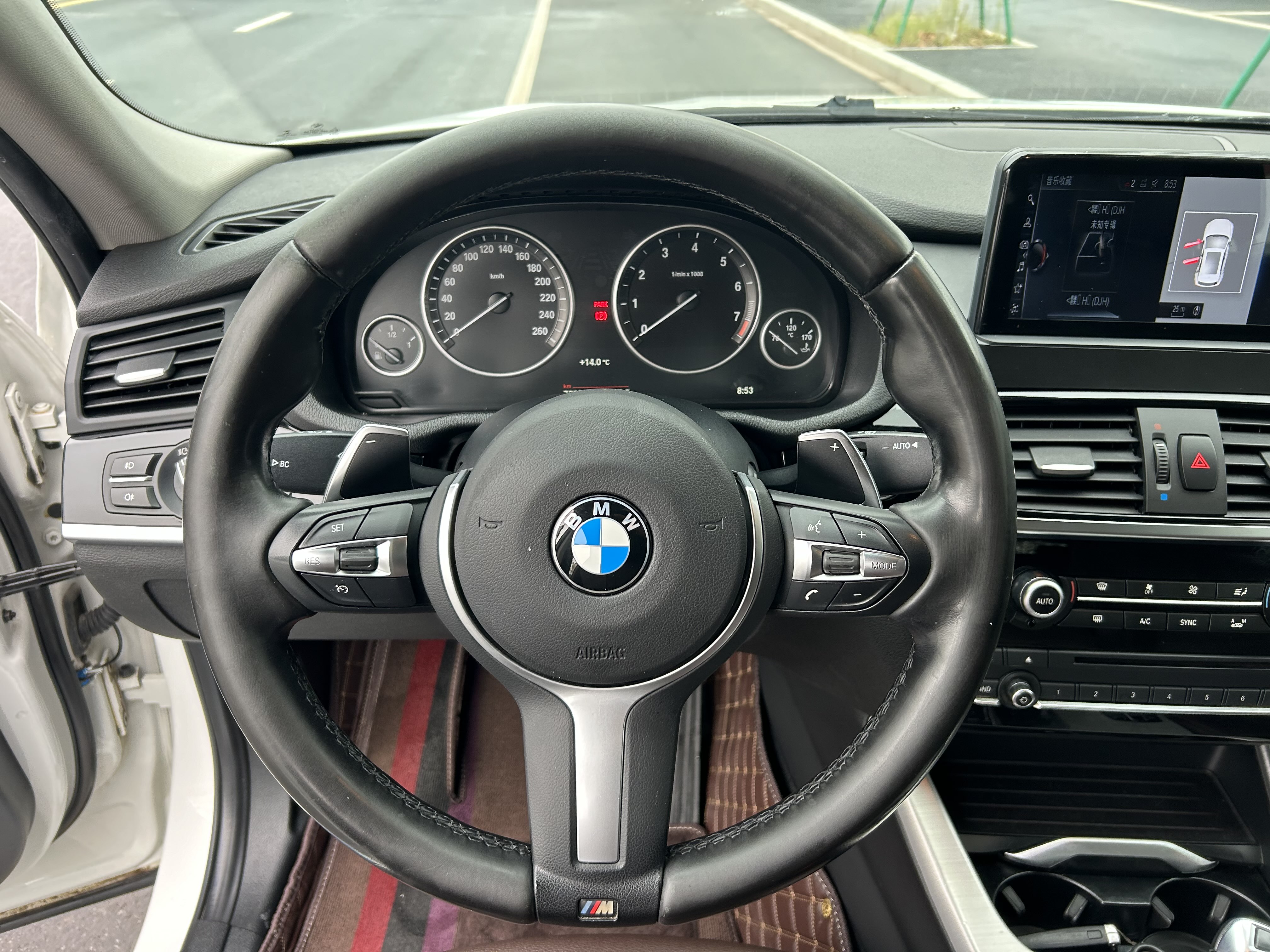 BMW X4 M40i 2018 #12 BMW X4 M40i 2018 car image #12