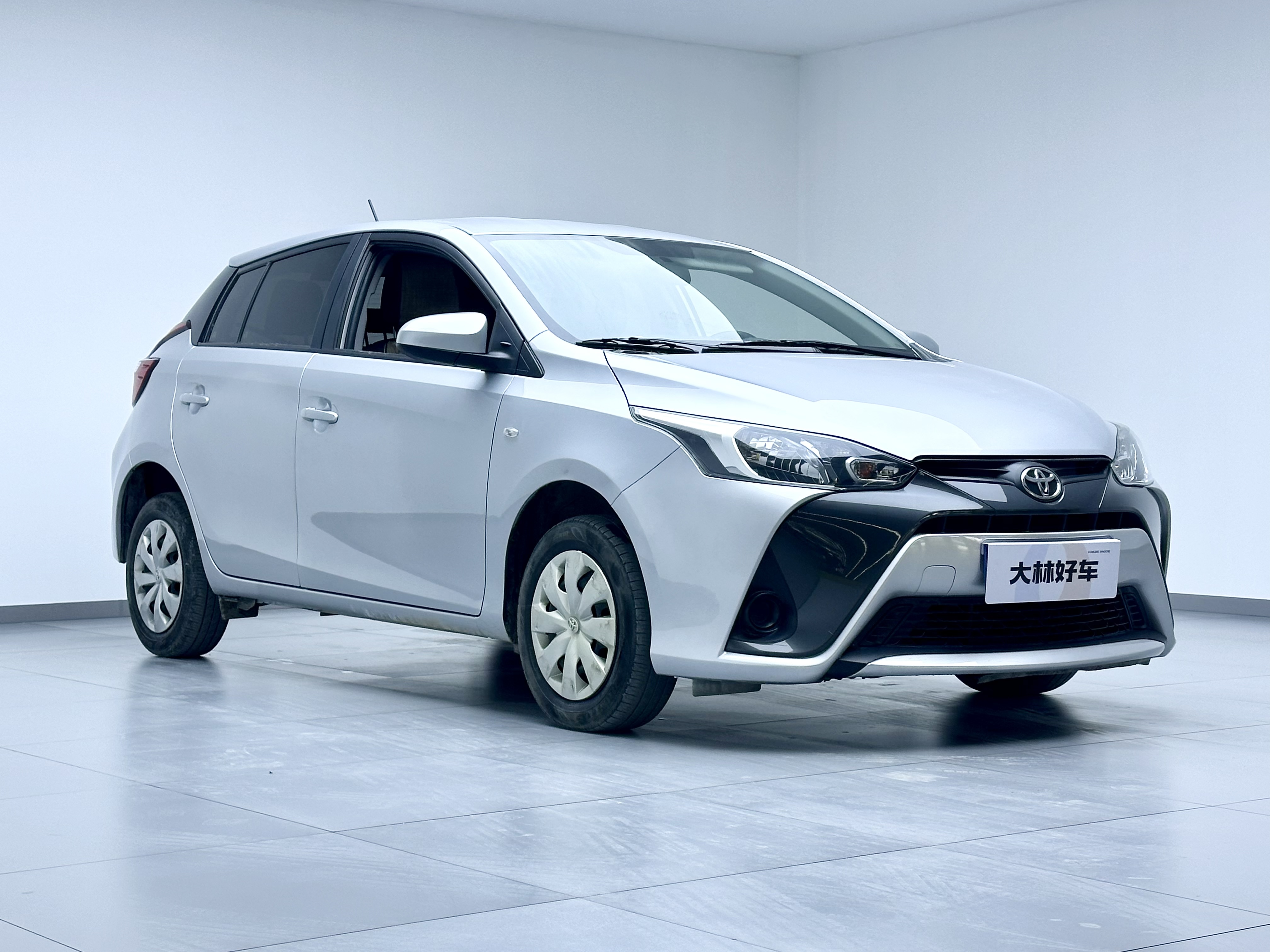Yaris L Zhixuan 2017 #12 Yaris L Zhixuan 2017 car image #12