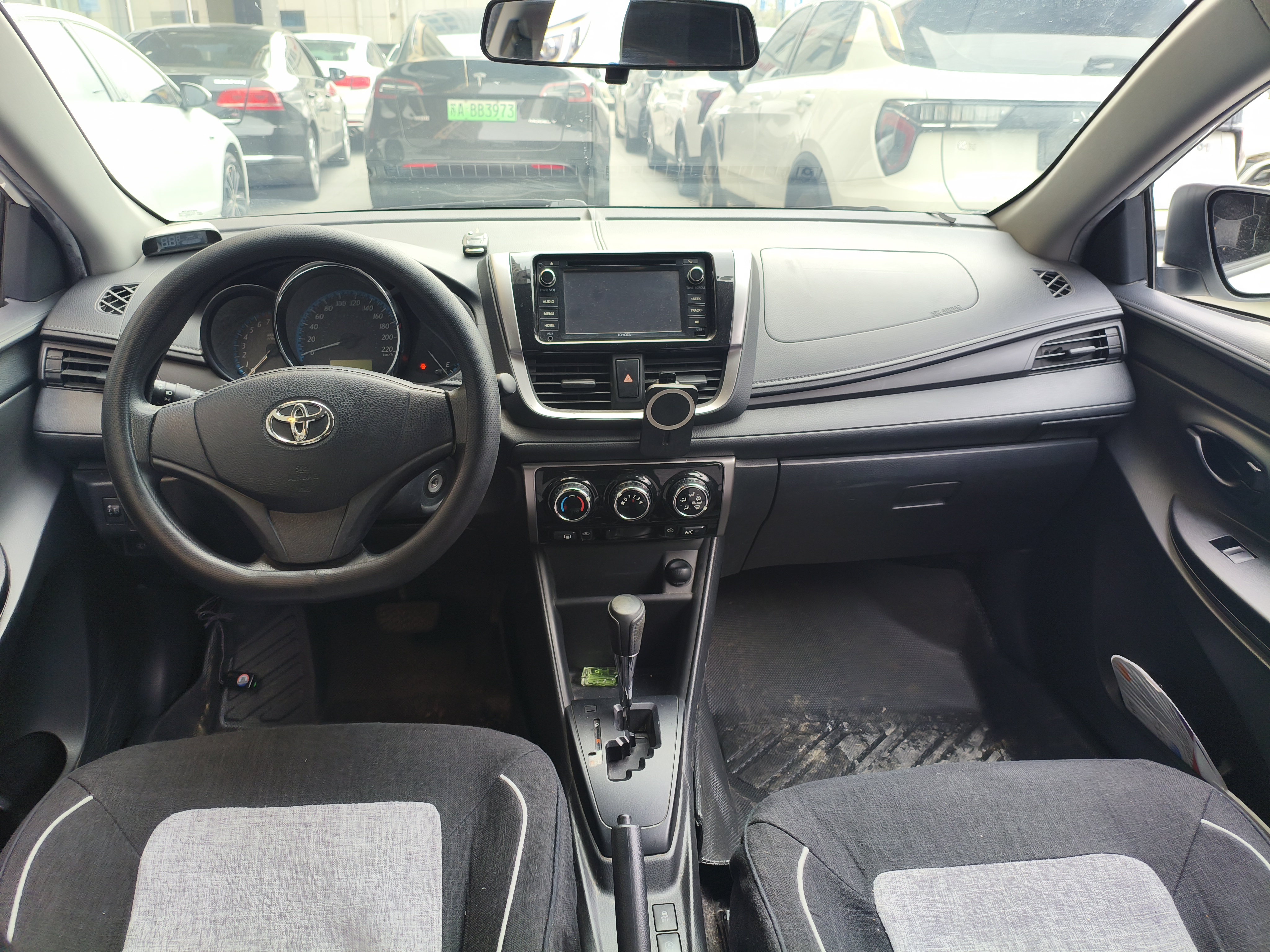 Yaris L Zhixuan 2018 car image #12