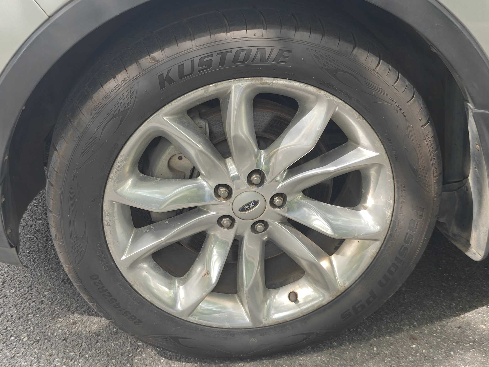 Ford Explorer (Imported) 2013 car image #12