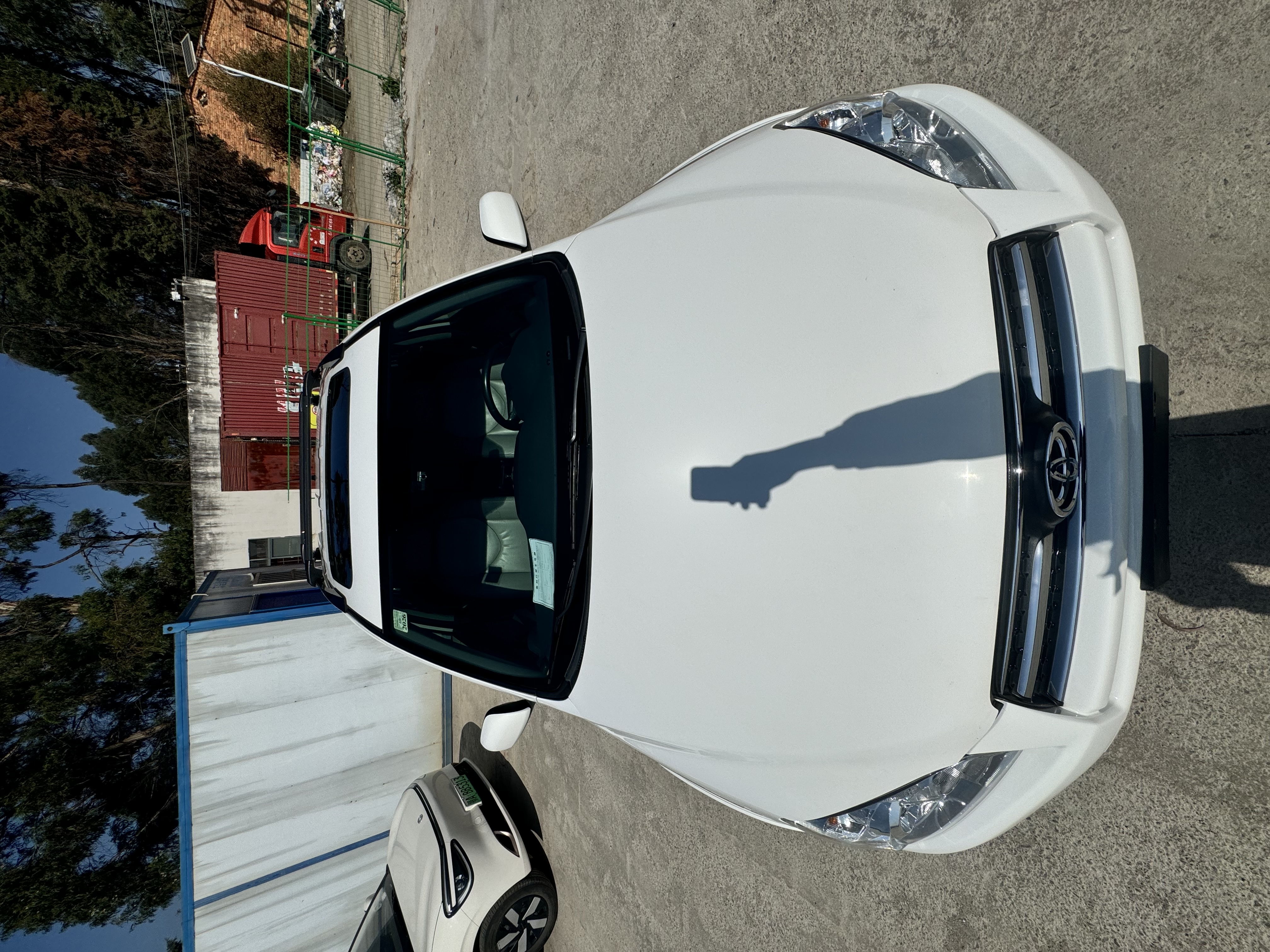 Toyota RAV4 2010 car image #12