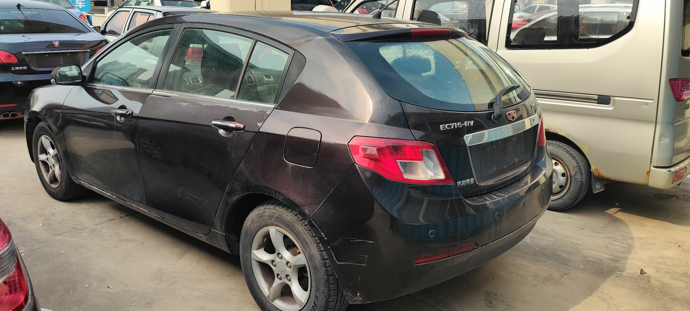 GEELY Emgrand Classic 2013 immagine di auto #12