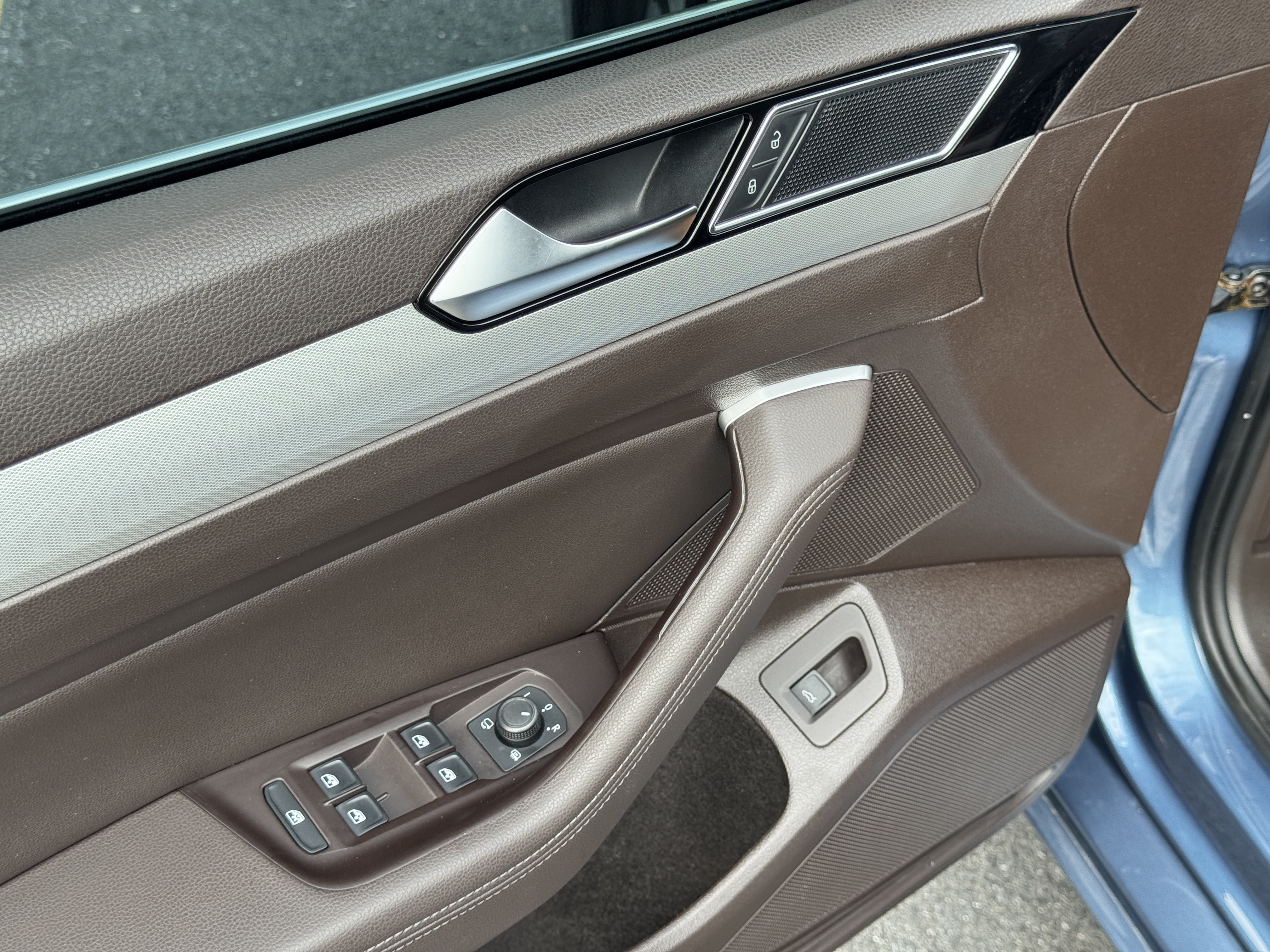 Volkswagen Passat Variant 2017 изображение автомобиля #12