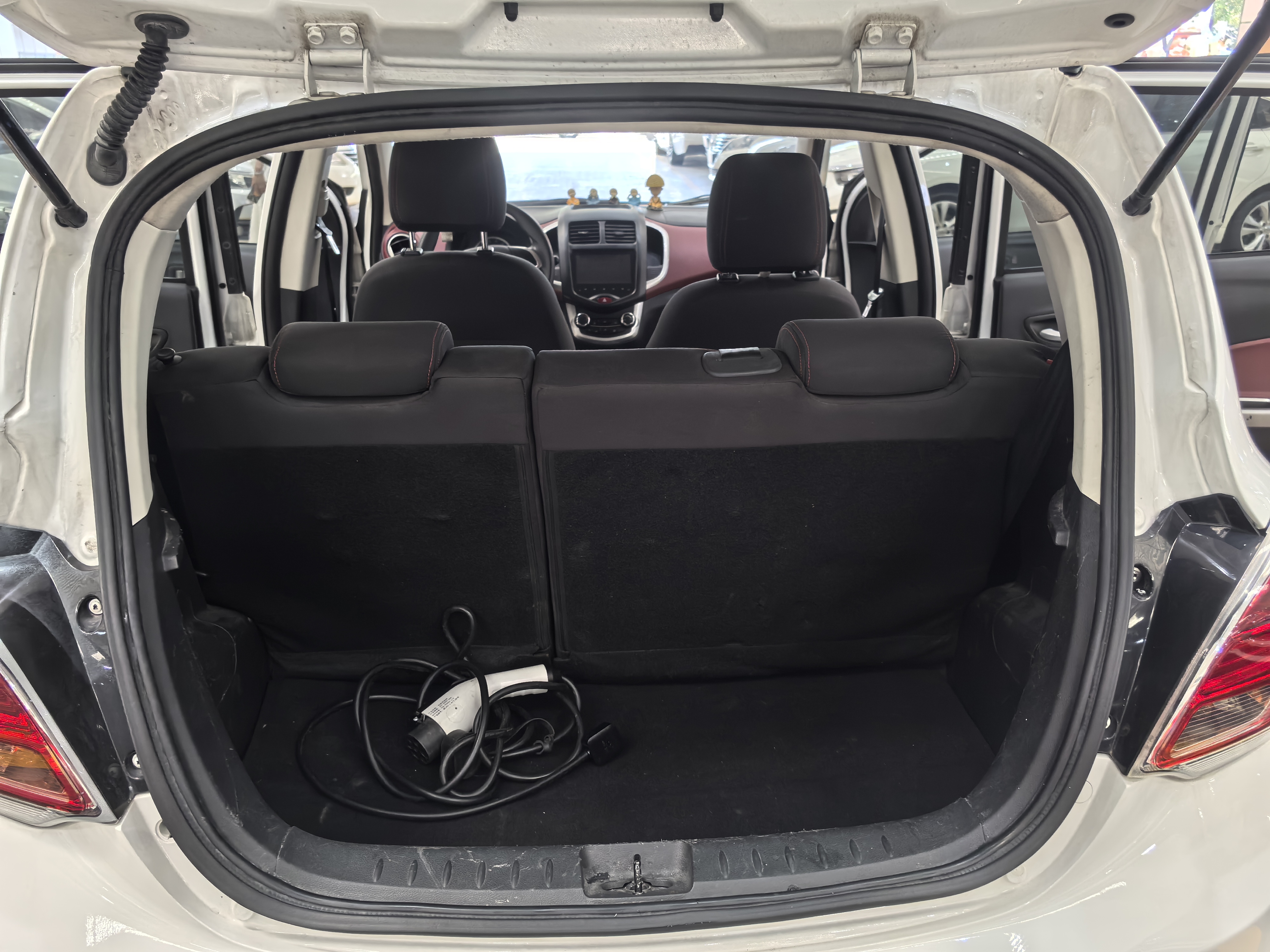 Changan BenBen EV 2017 car image #12