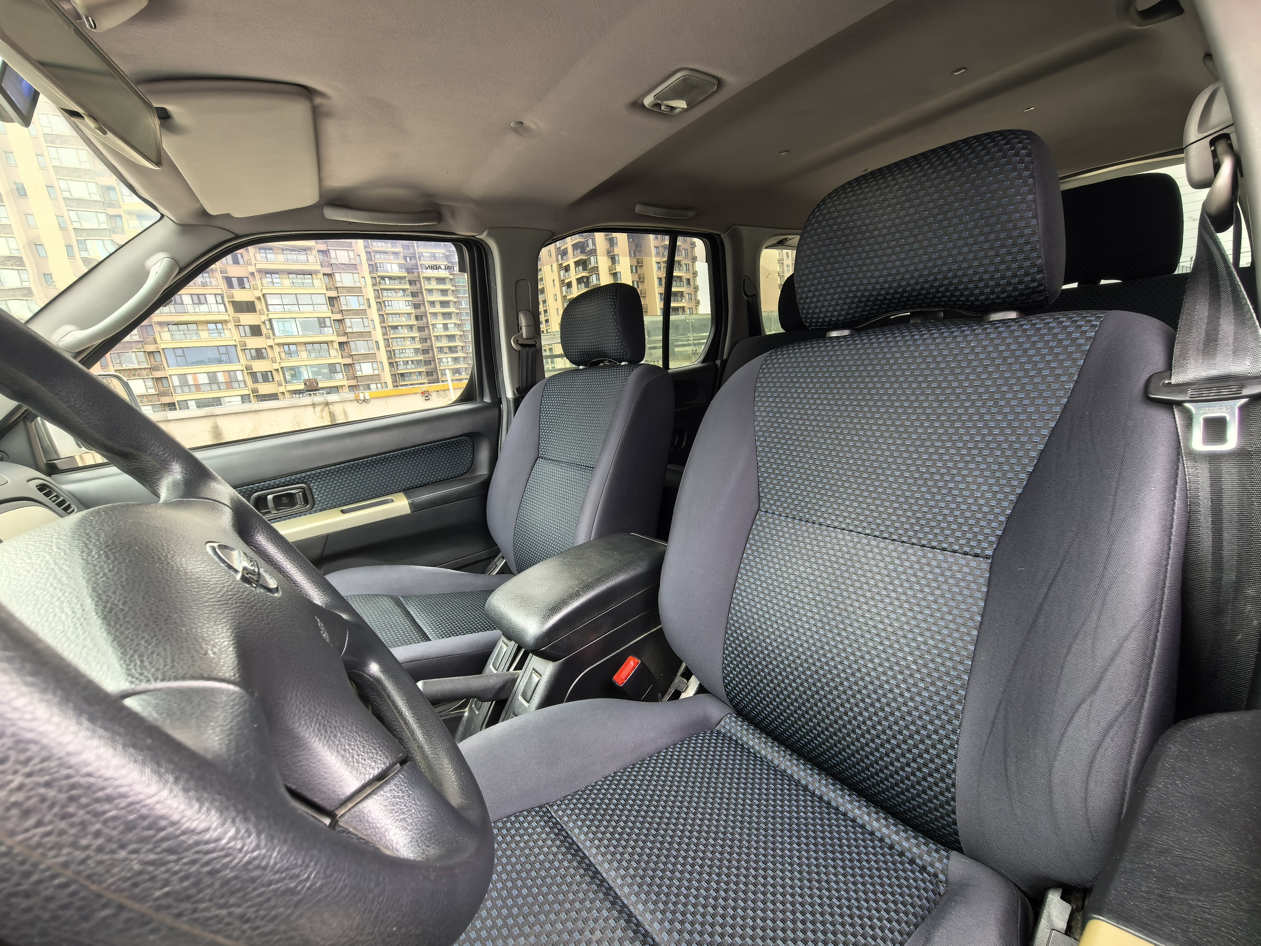 日产 日产帕拉丁 2013 汽车图片 #12