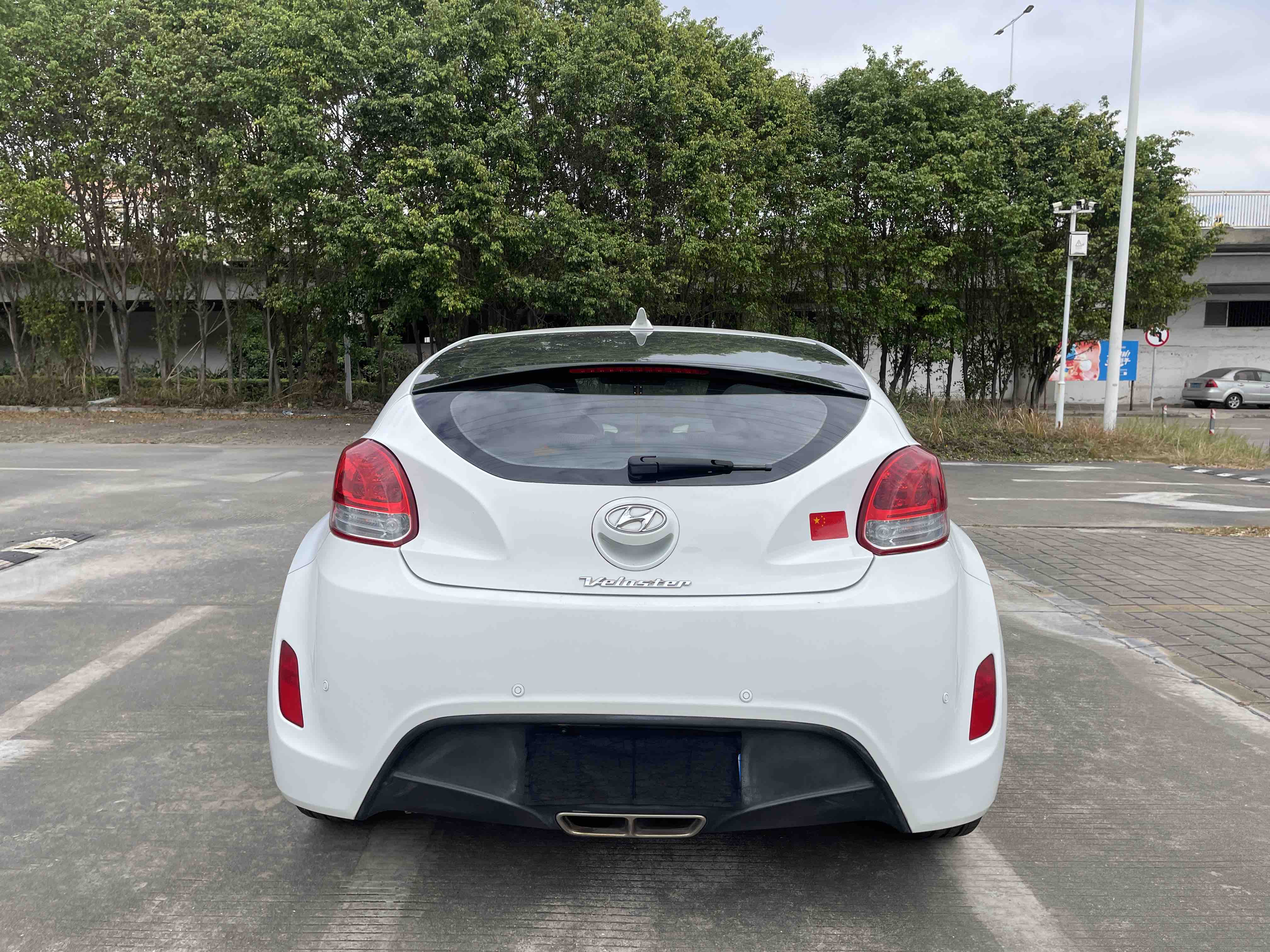 Hyundai Veloster 2012 صورة سيارة #12