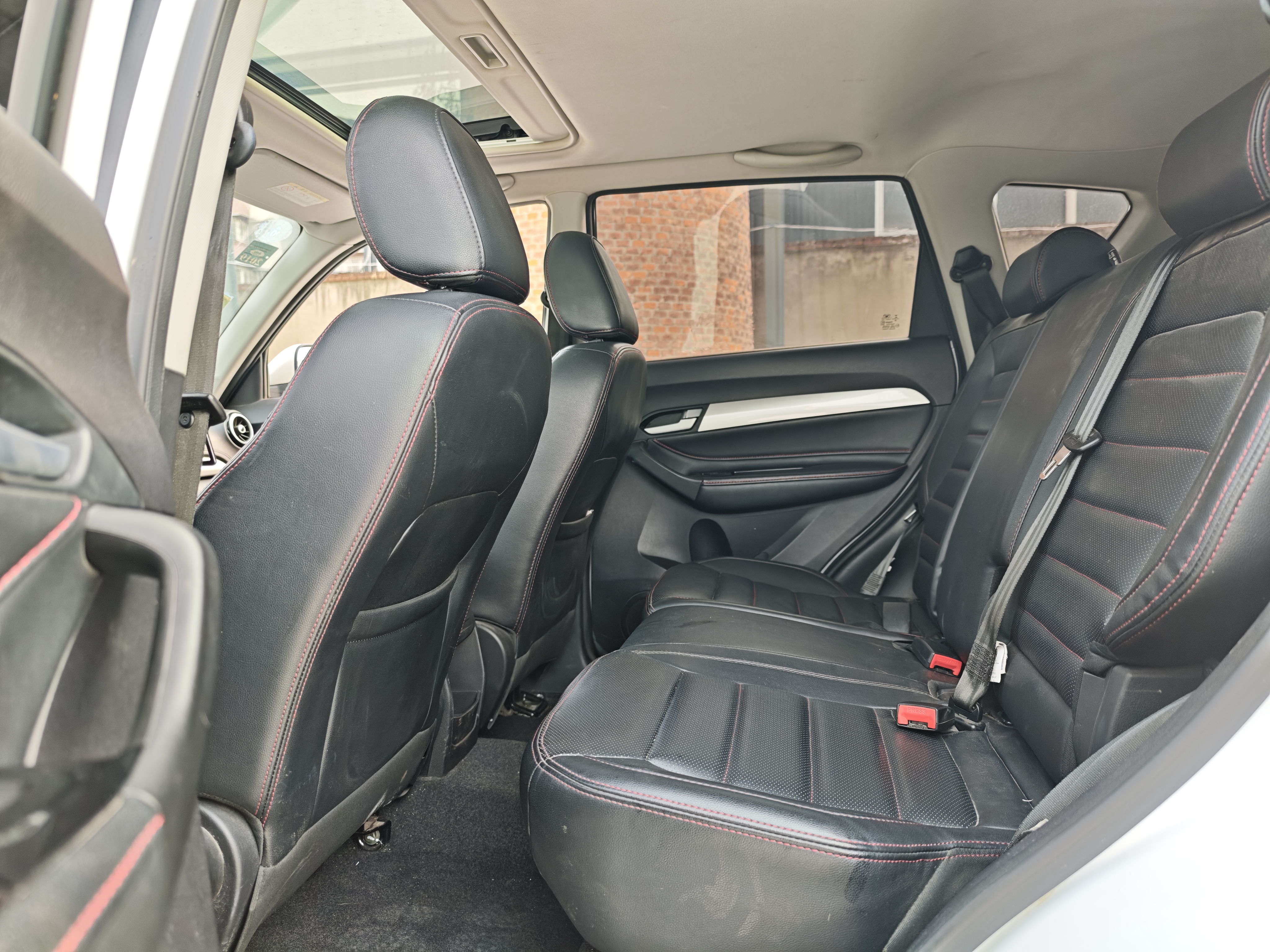 Kaiyi X3 2017 صورة سيارة #12