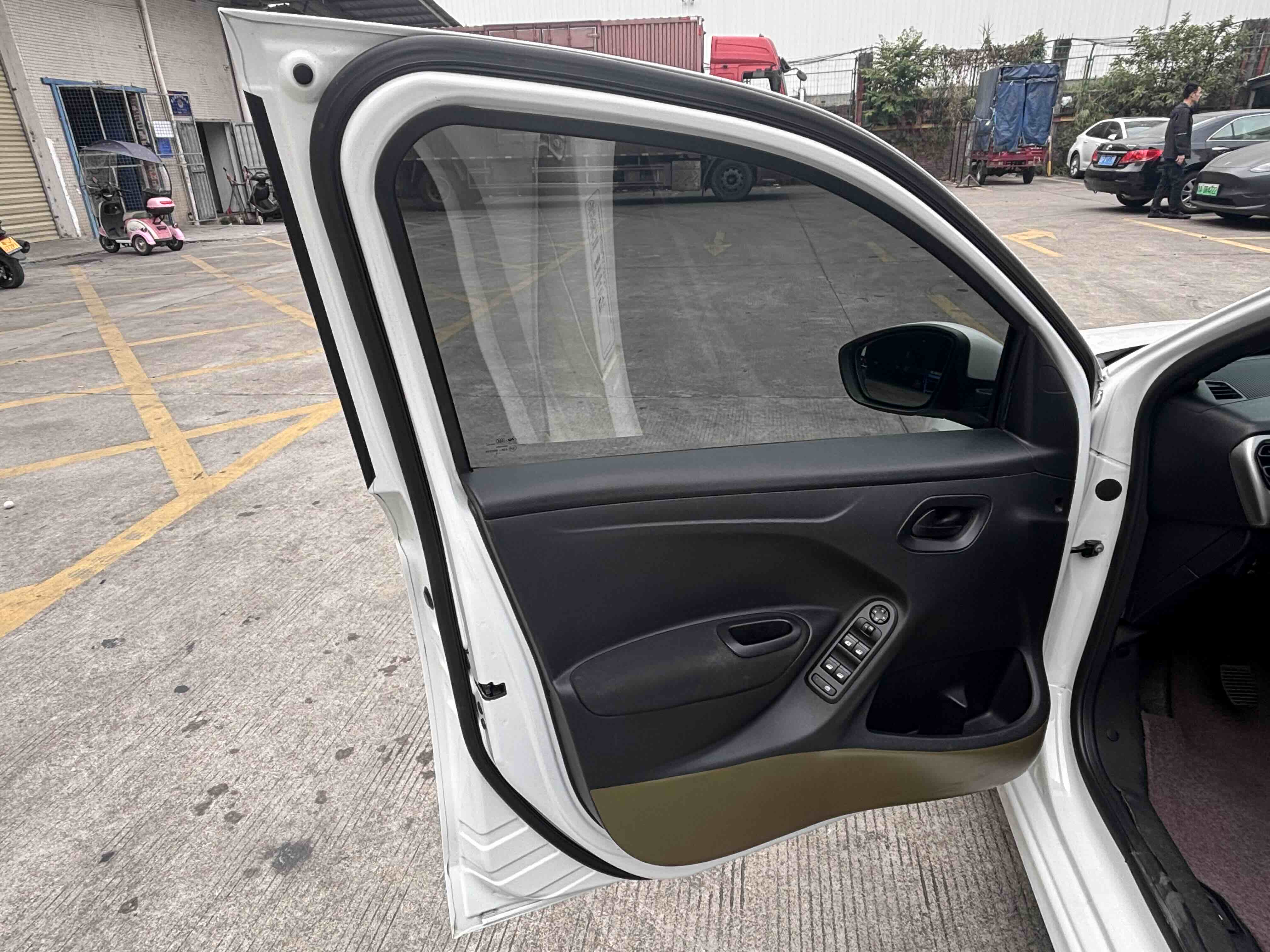 标致 标致301 2015 汽车图片 #12