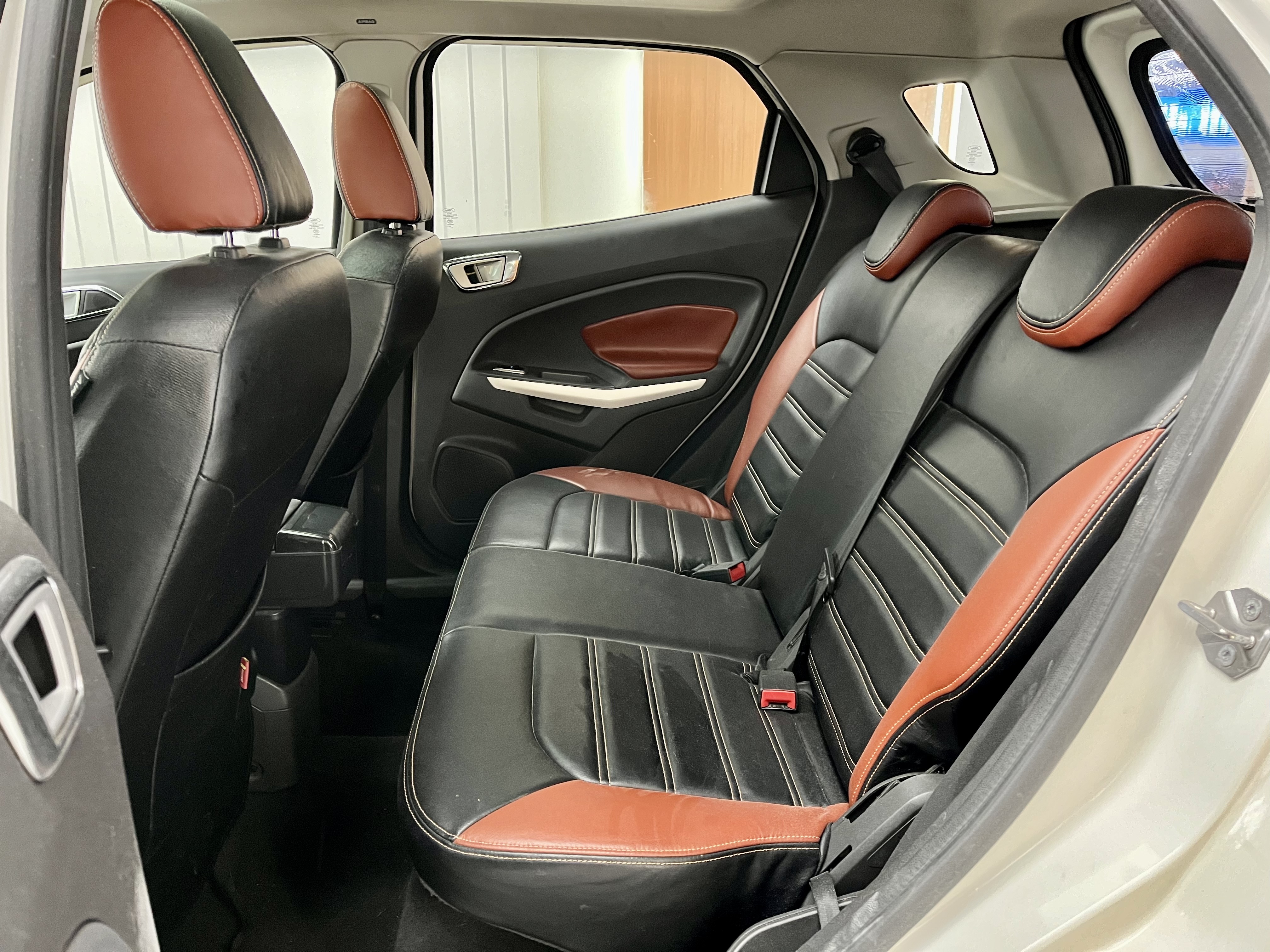 Ford EcoSport 2013 immagine di auto #12